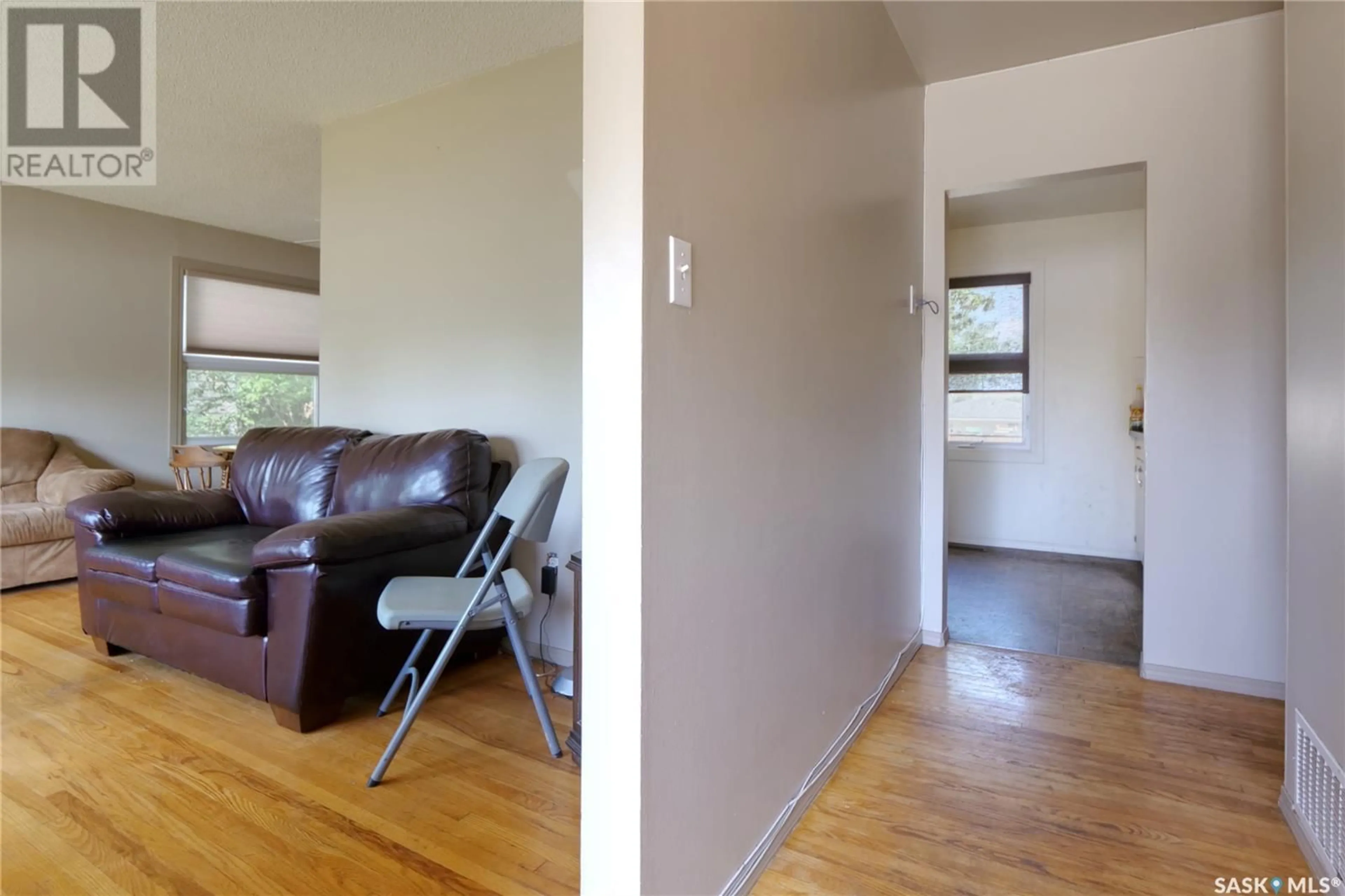 A pic of a room for 736 SASKATCHEWAN STREET, Moose Jaw Saskatchewan S6H2T7