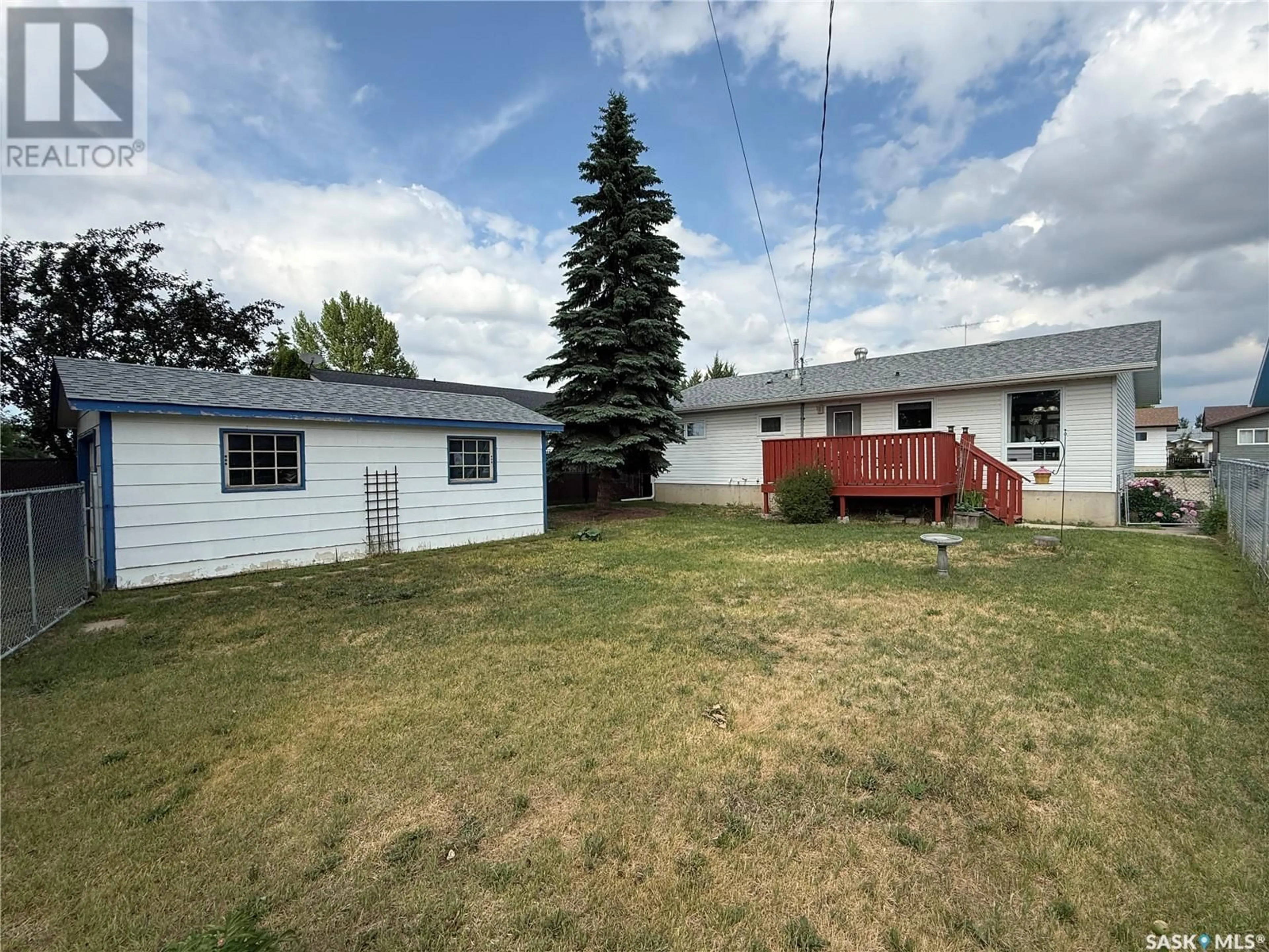 A pic from outside/outdoor area/front of a property/back of a property/a pic from drone, unknown for 707 CHAMBERS COURT, Shellbrook Saskatchewan S0J2E0