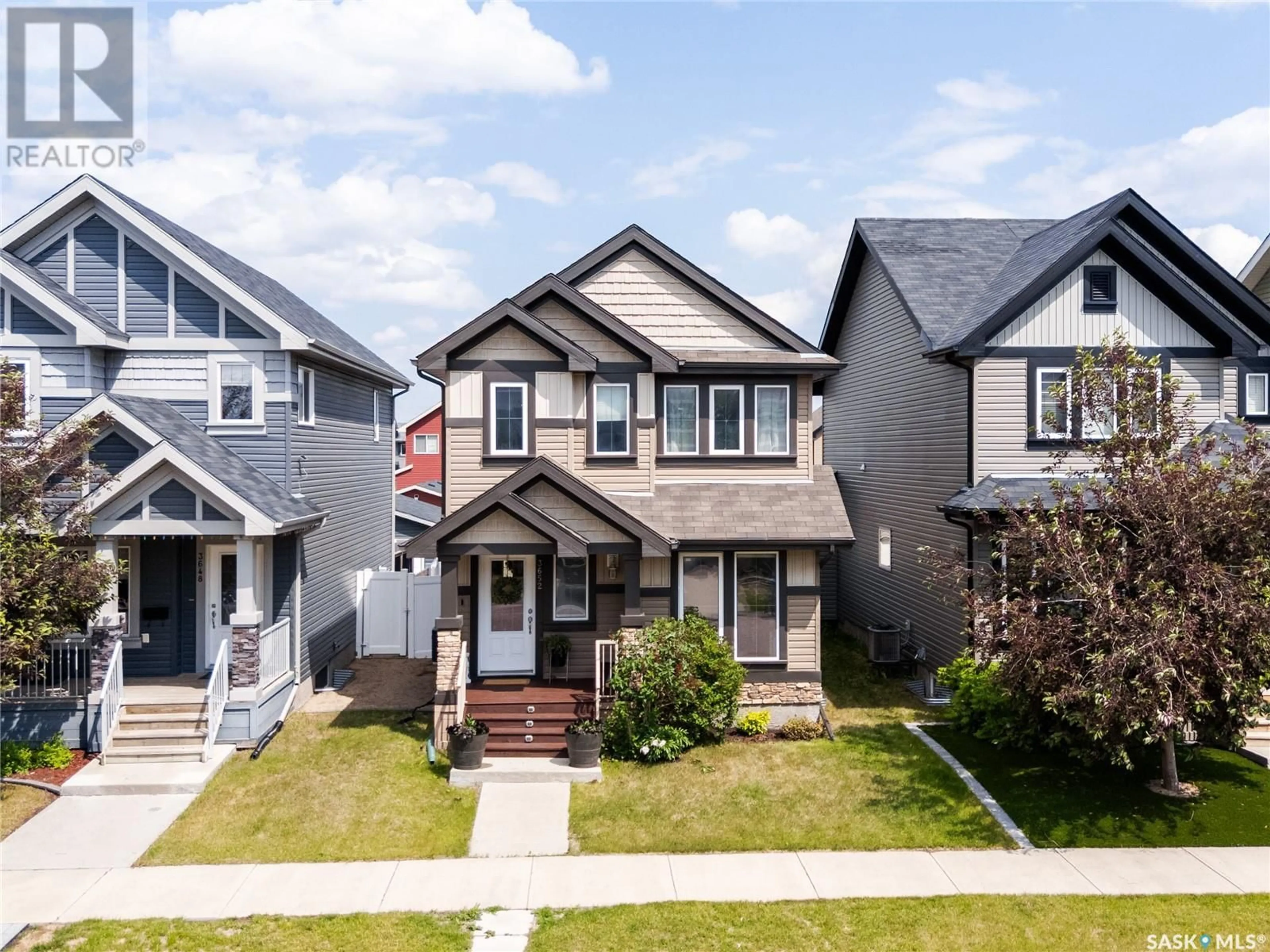 Home with vinyl exterior material, street for 3652 GREEN MOSS LANE, Regina Saskatchewan S4V1M2