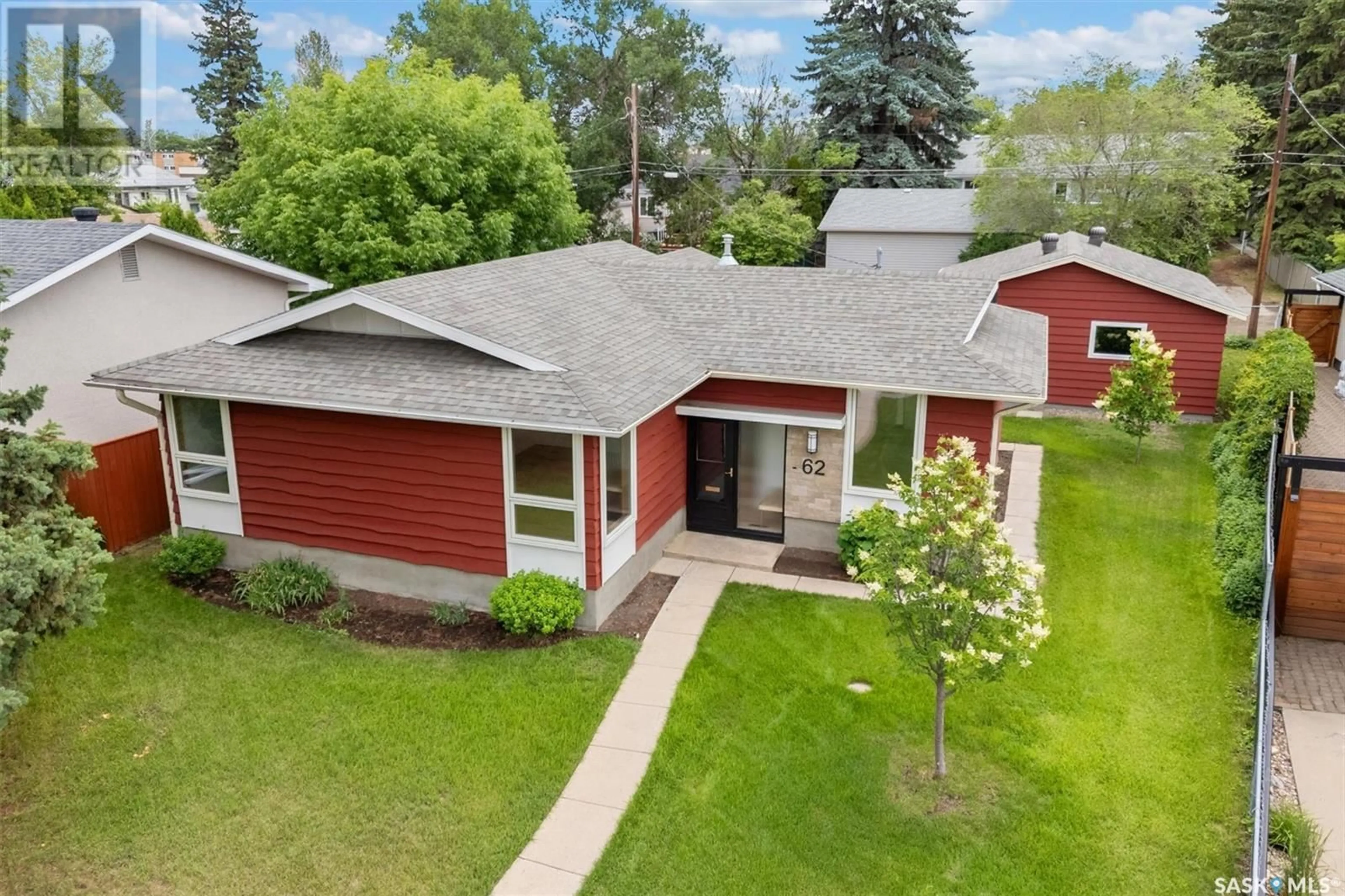 A pic from outside/outdoor area/front of a property/back of a property/a pic from drone, street for 62 BRITNELL CRESCENT, Saskatoon Saskatchewan S7H3X8