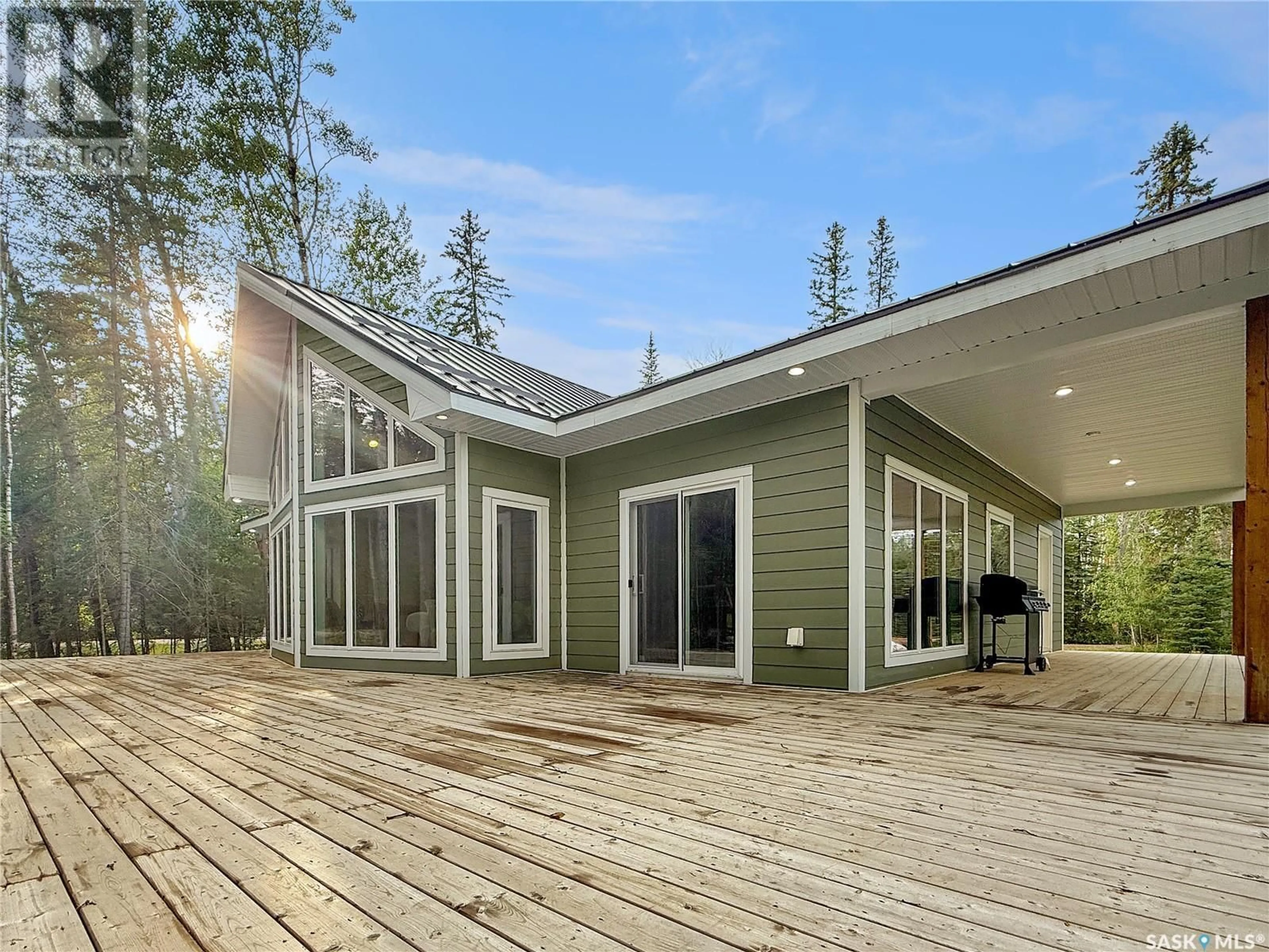Home with vinyl exterior material, unknown for 1 DOLLY'S PATH, Candle Lake Saskatchewan S0J3E0