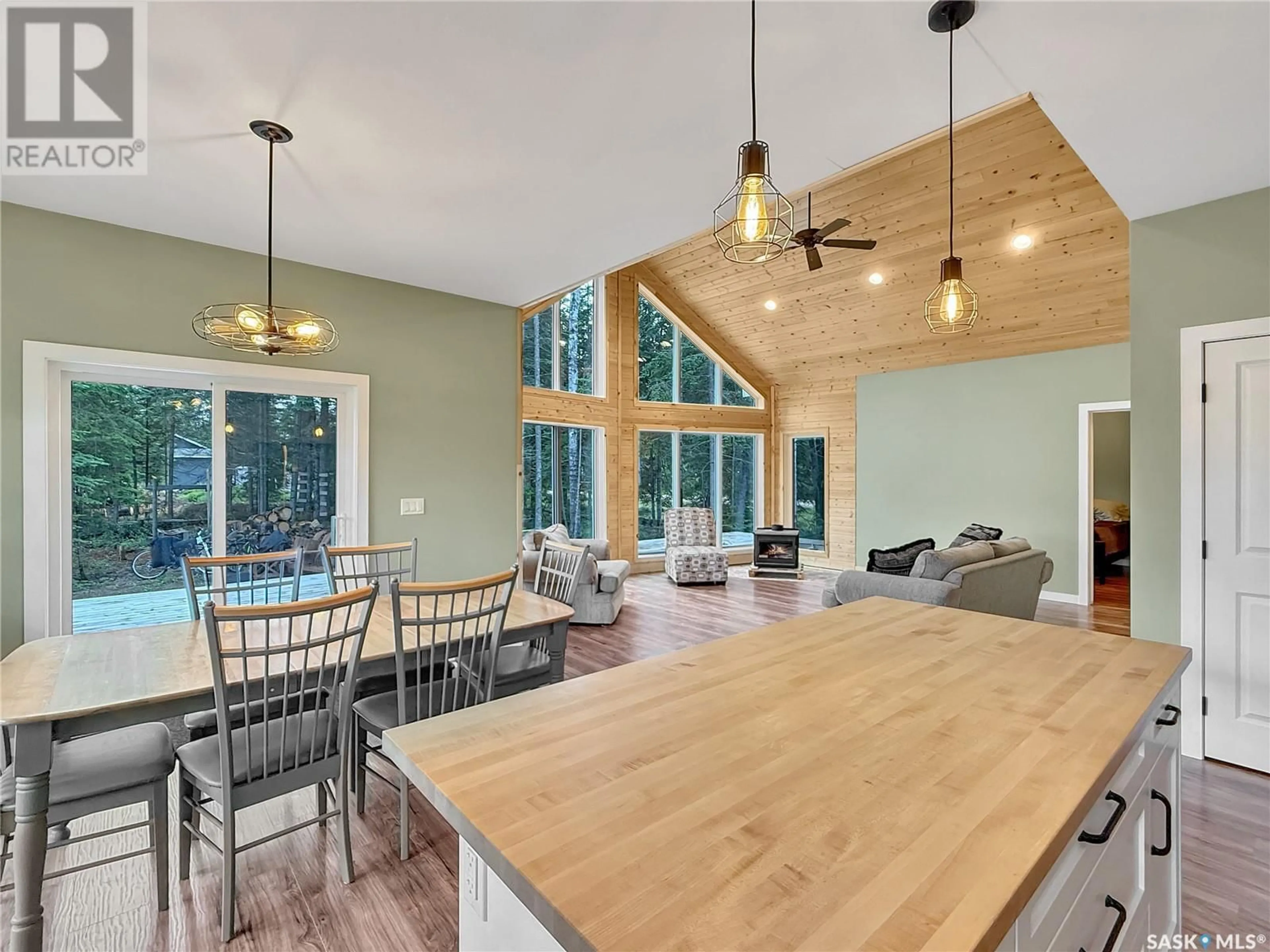 Open concept kitchen, wood/laminate floor for 1 DOLLY'S PATH, Candle Lake Saskatchewan S0J3E0