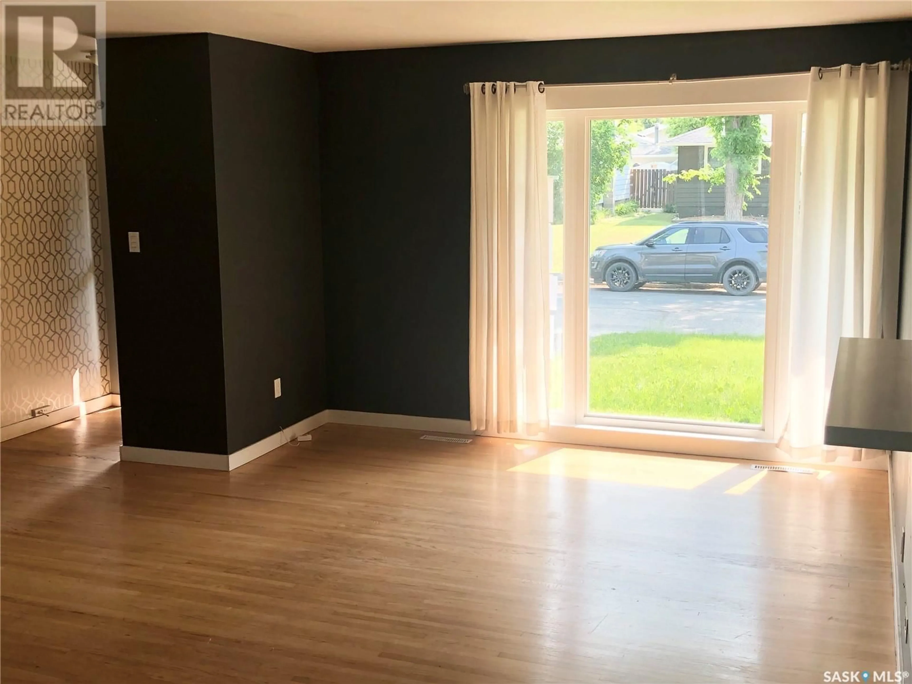 A pic of a room for 712 EMPRESS STREET, Regina Saskatchewan S4T5C8