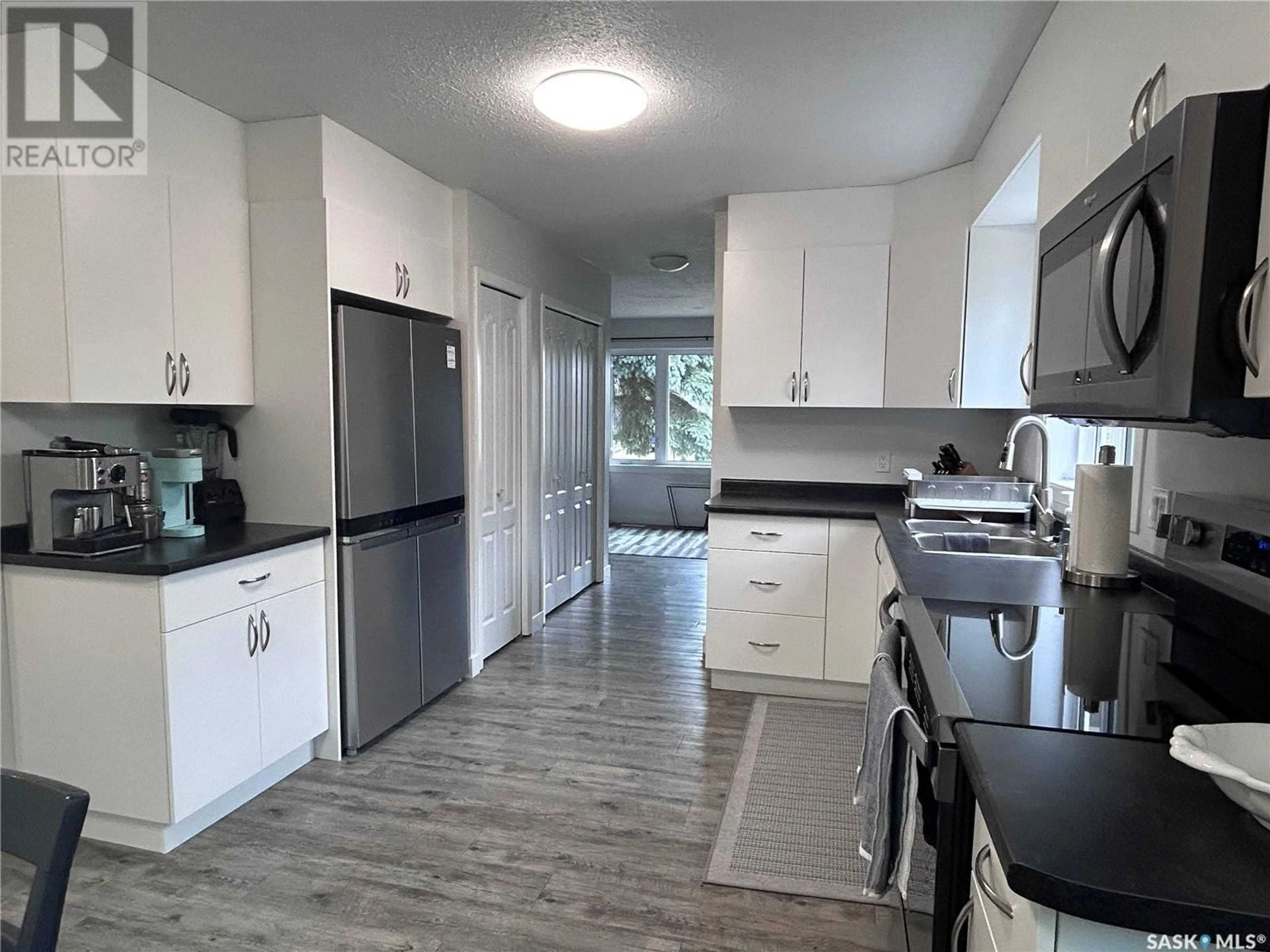 Open concept kitchen, unknown for 11357 CLARK DRIVE, North Battleford Saskatchewan S9A3P6