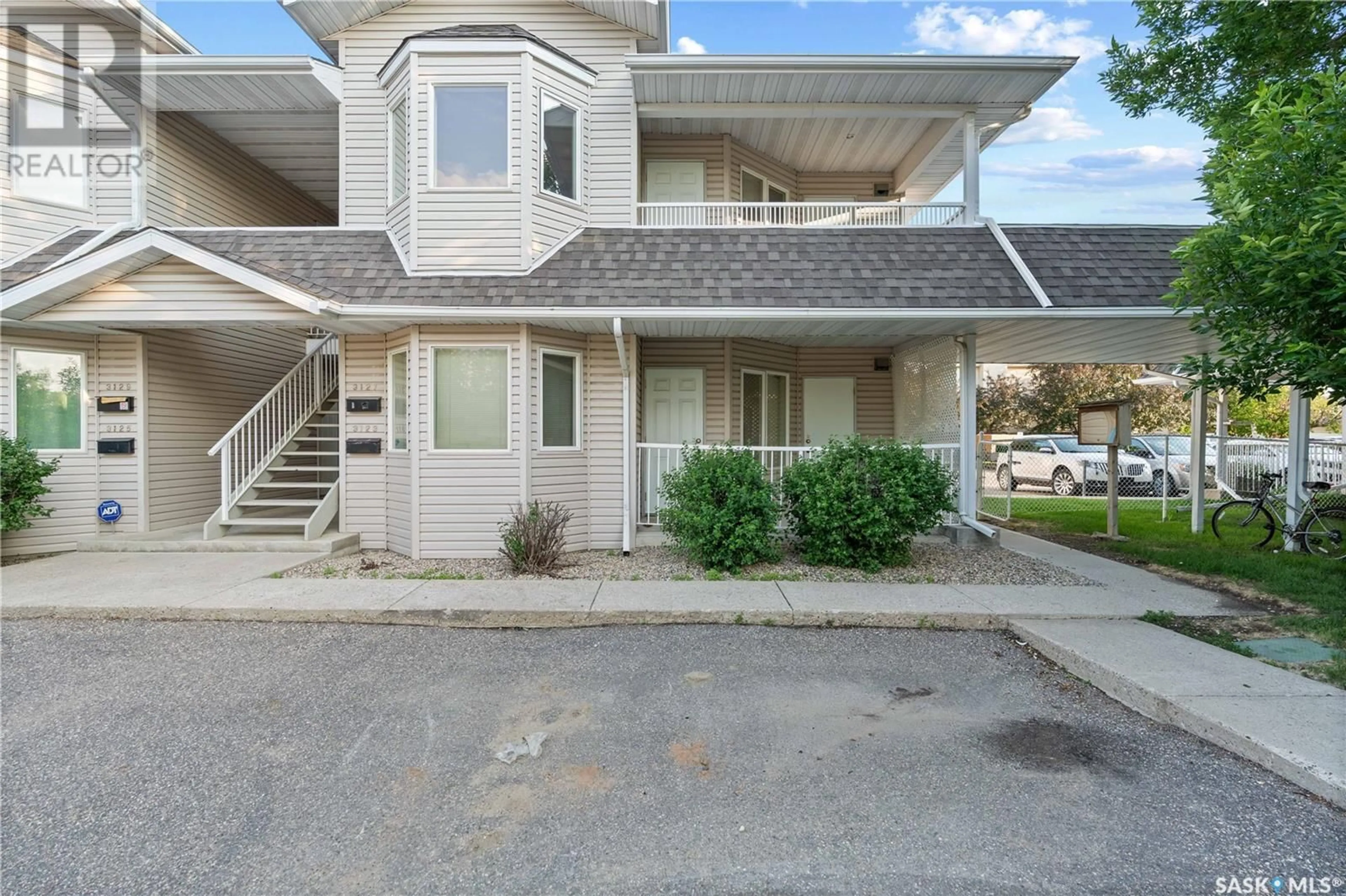 Patio, street for 3123 TRUESDALE DRIVE, Regina Saskatchewan S4V2P6