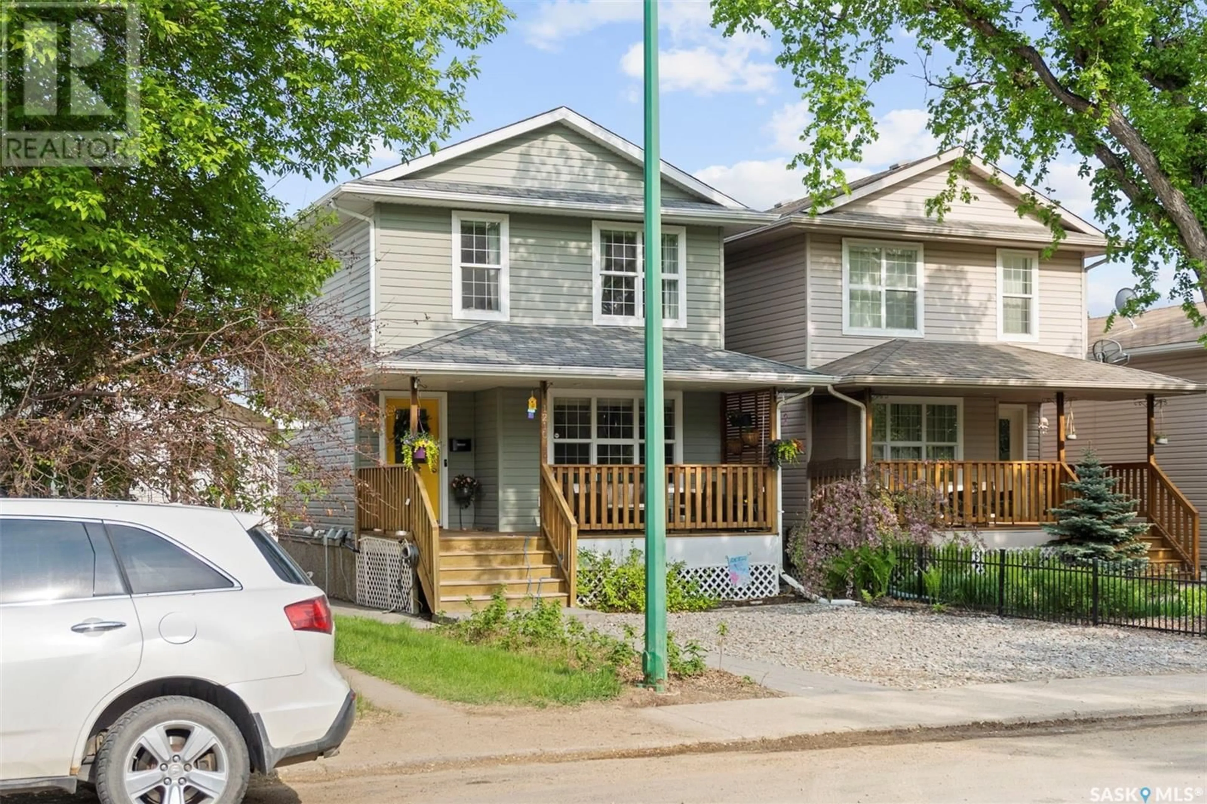 Home with brick exterior material, street for 1210 6TH AVENUE, Saskatoon Saskatchewan S7K2T5