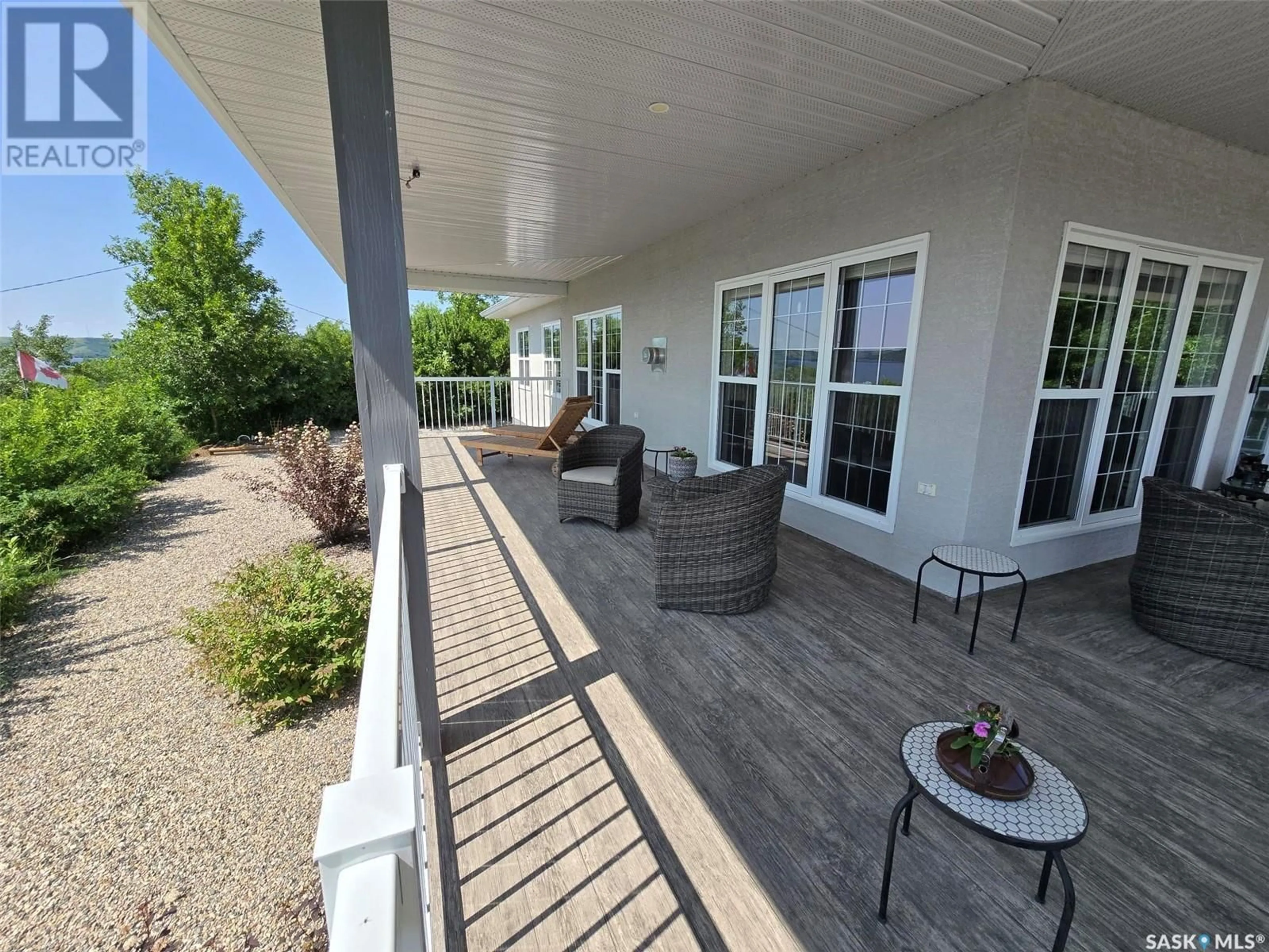 Patio, water/lake/river/ocean view for 207 CRIDDLE AVENUE, Crooked Lake Provincial Park Saskatchewan S0G2B0