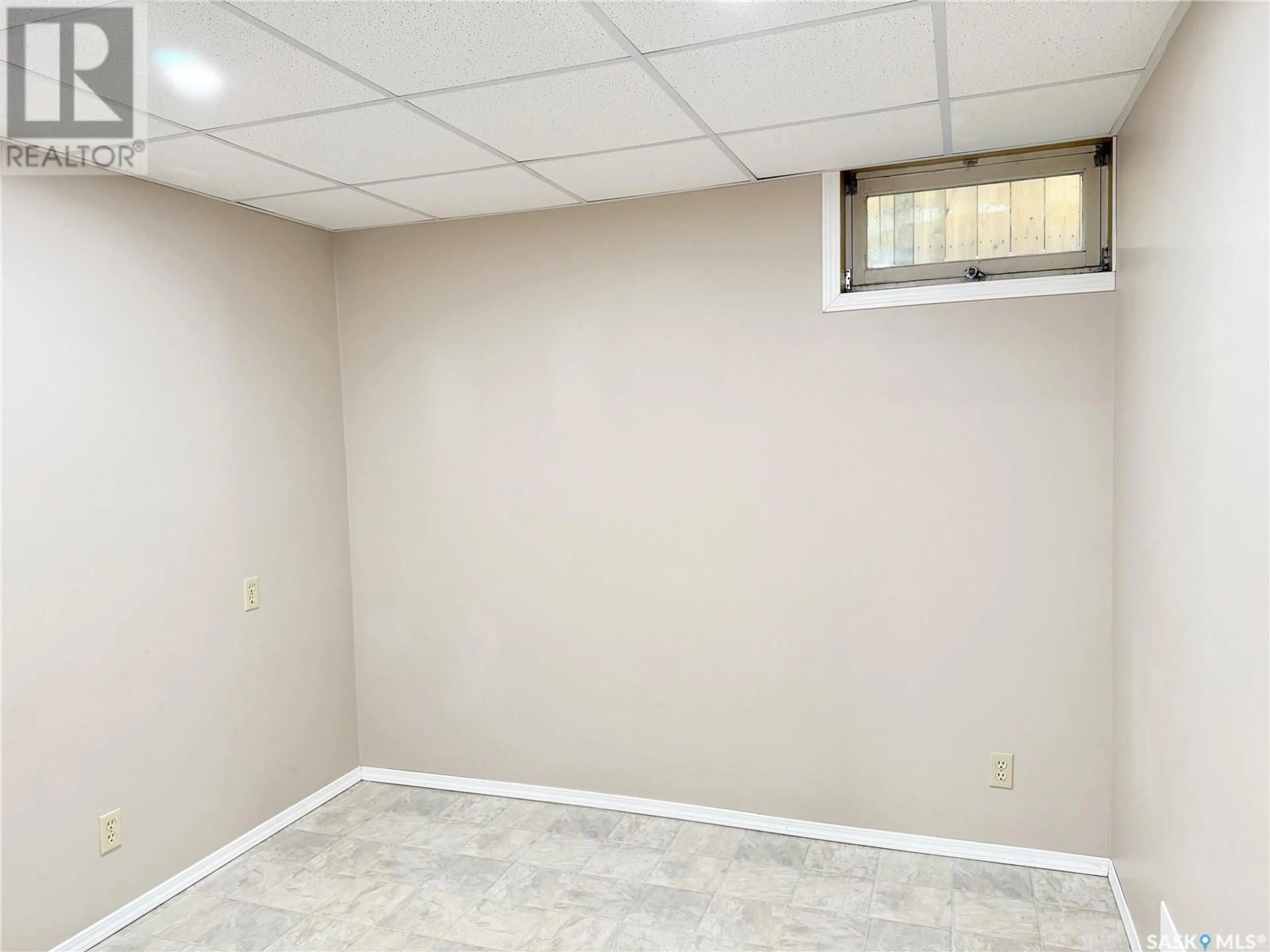 A pic of a room for 714 4TH STREET, Martensville Saskatchewan S0K0A2