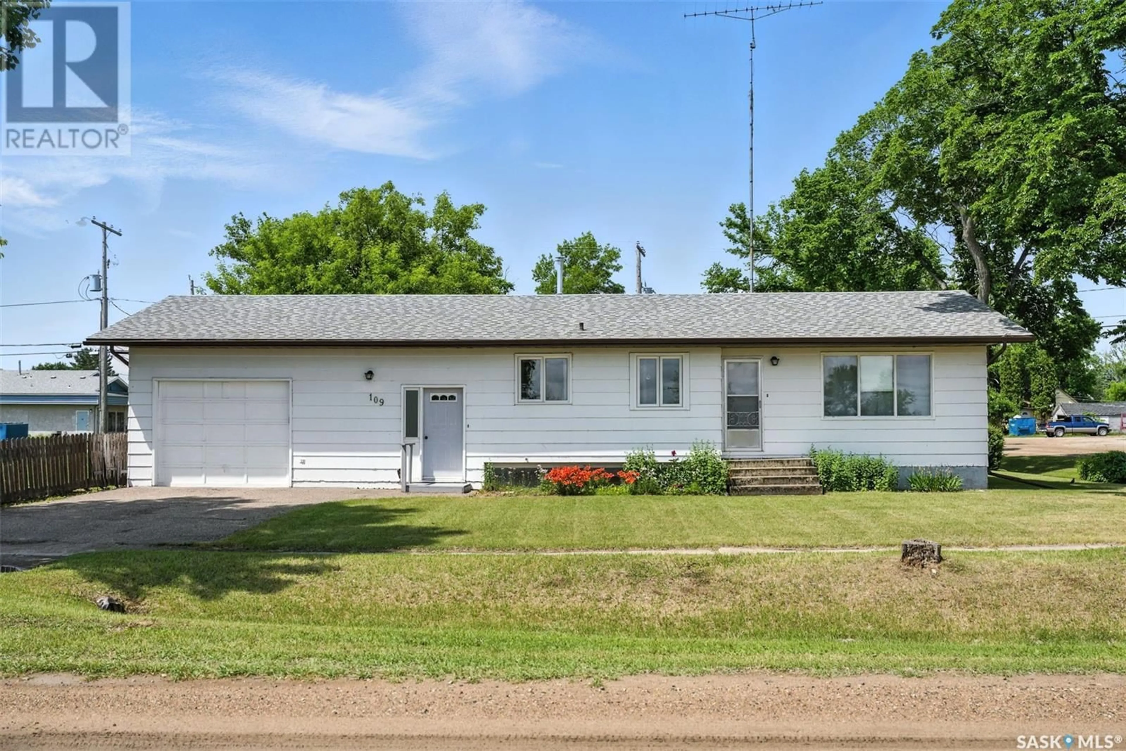 Unknown for 109 RAILWAY AVENUE, Simpson Saskatchewan S0G4M0