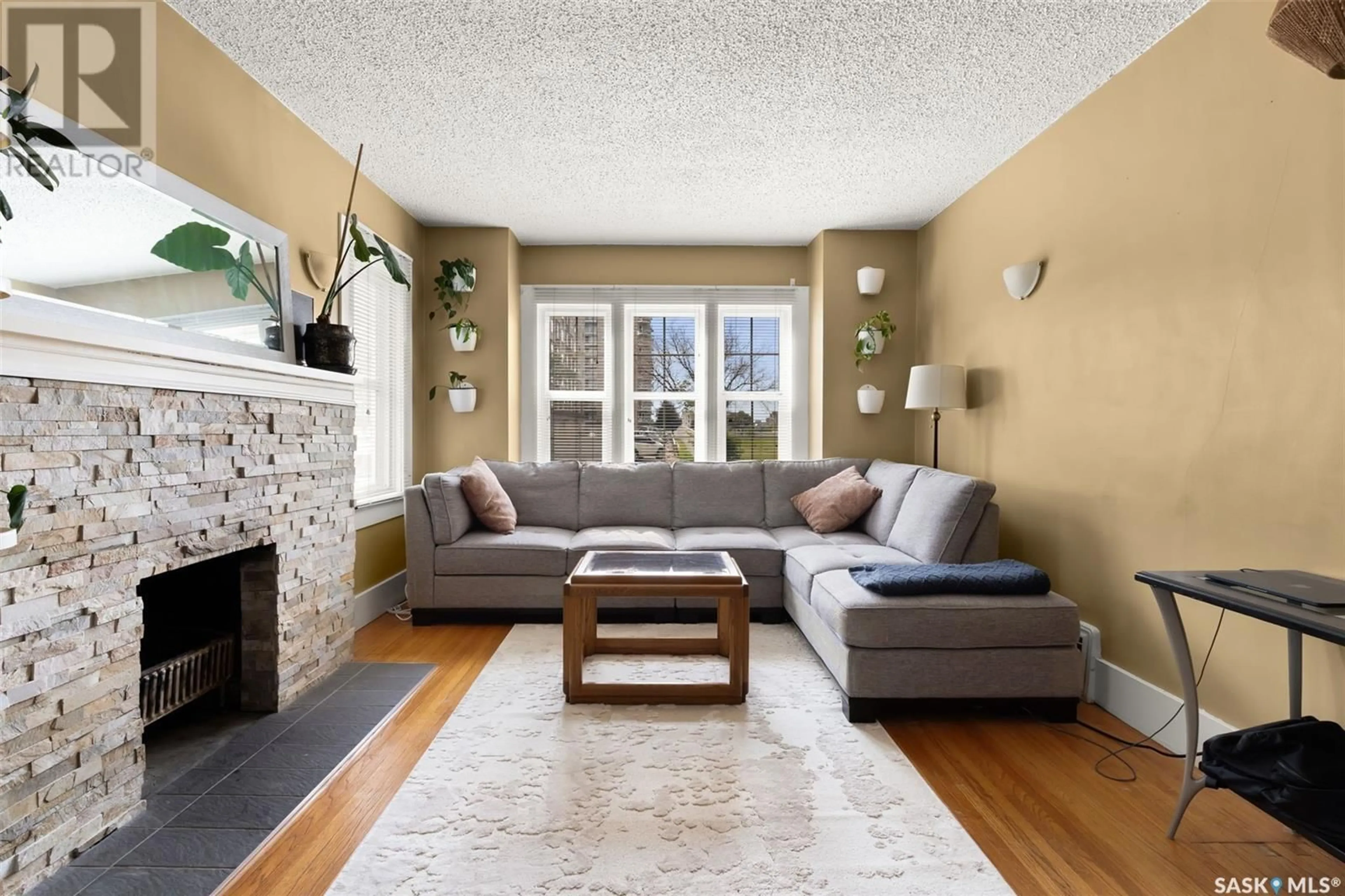 Living room with furniture, unknown for 2549 WINNIPEG STREET, Regina Saskatchewan S4P1H6
