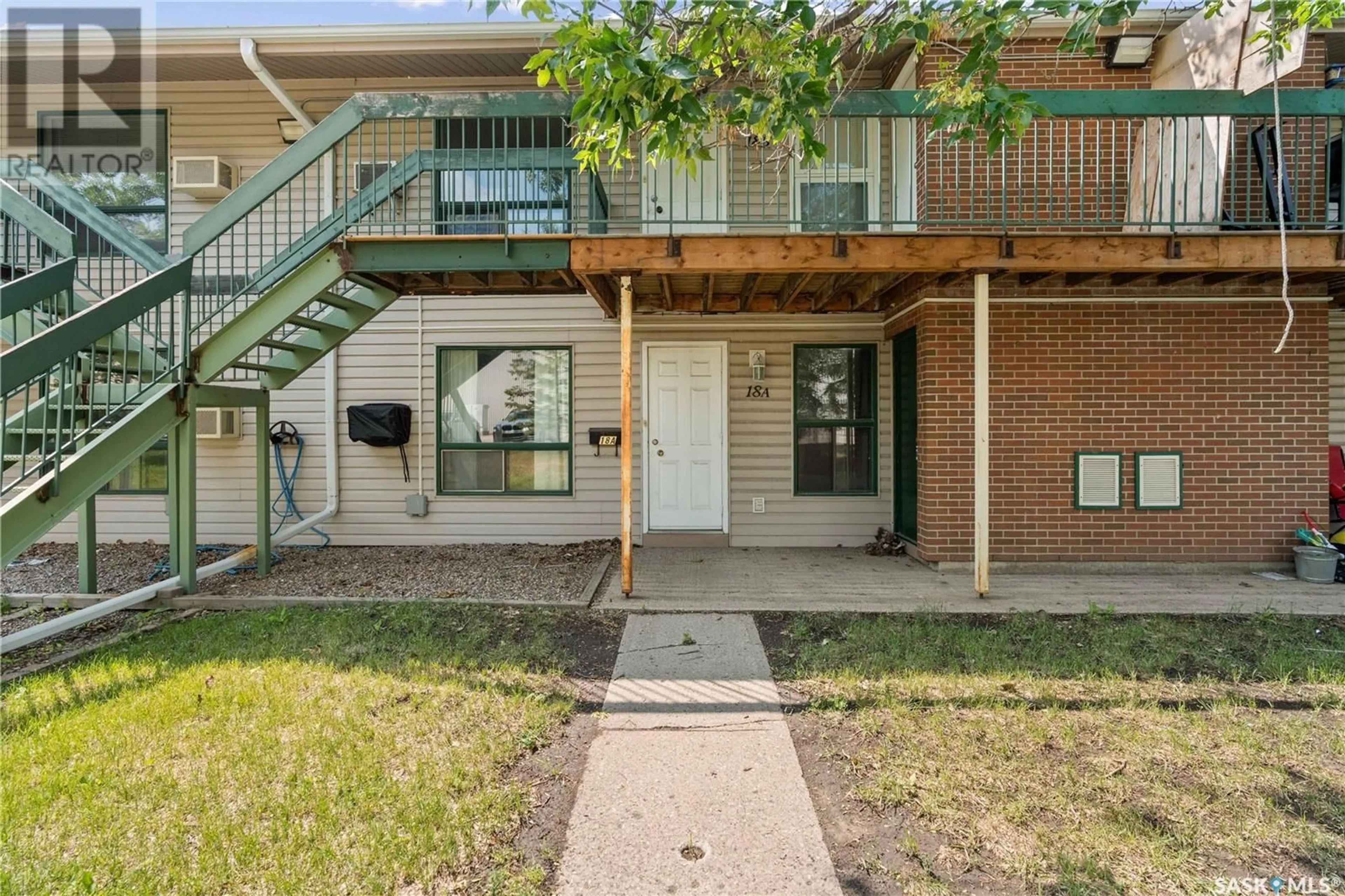 Patio, street for 18A NOLLET AVENUE, Regina Saskatchewan S4T7P9