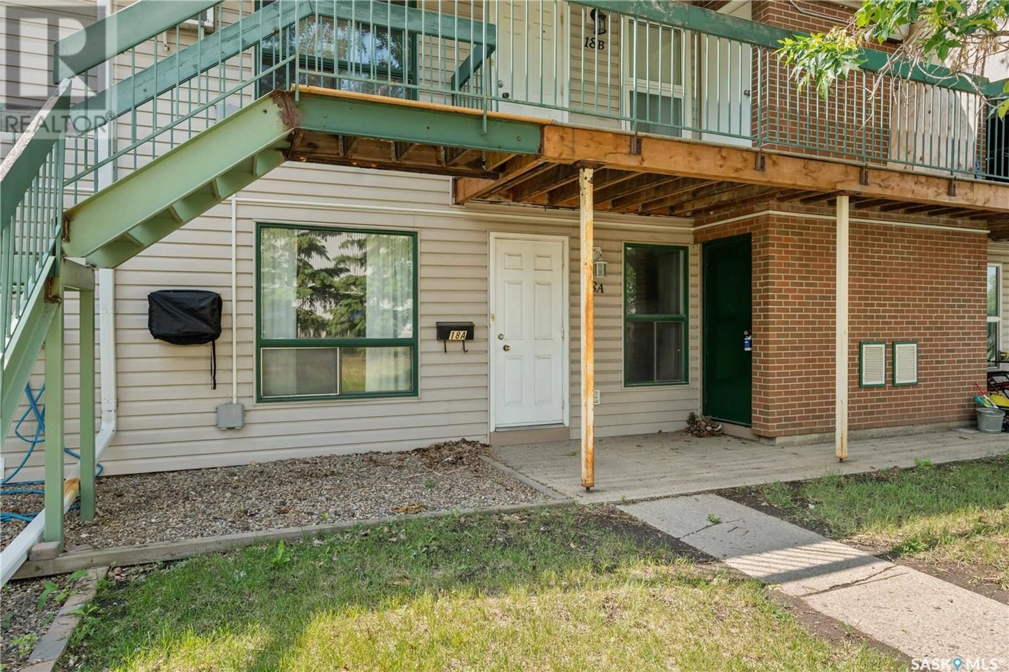 Patio, unknown for 18A NOLLET AVENUE, Regina Saskatchewan S4T7P9