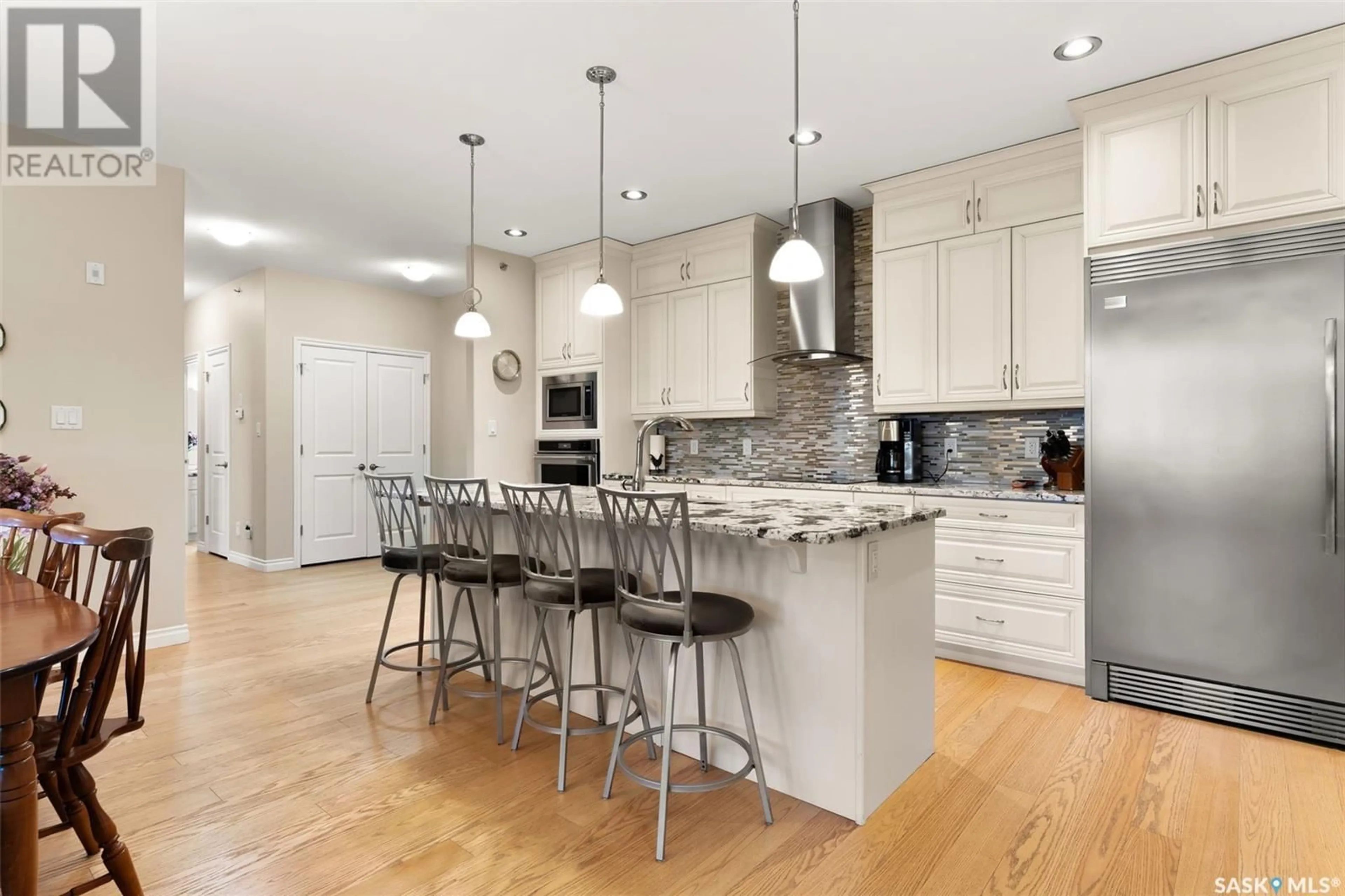 Open concept kitchen, unknown for 405 - 4891 TRINITY LANE, Regina Saskatchewan S4W0E1