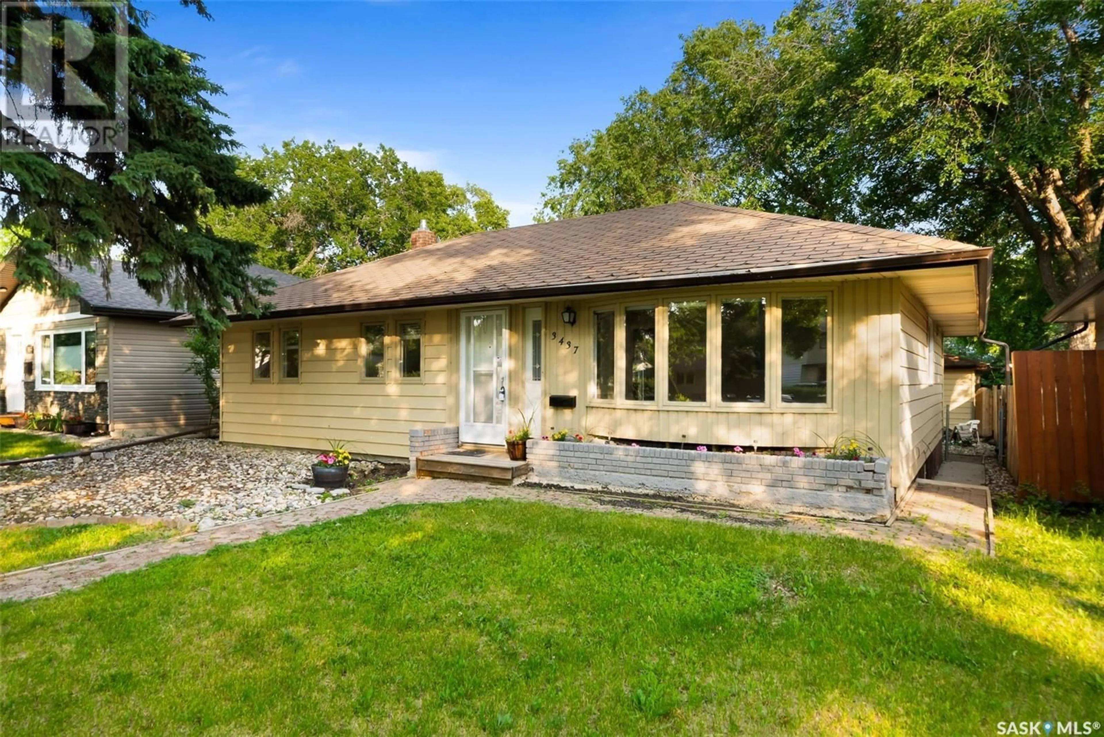 Unknown for 3437 WESTGATE AVENUE, Regina Saskatchewan S4S1B6