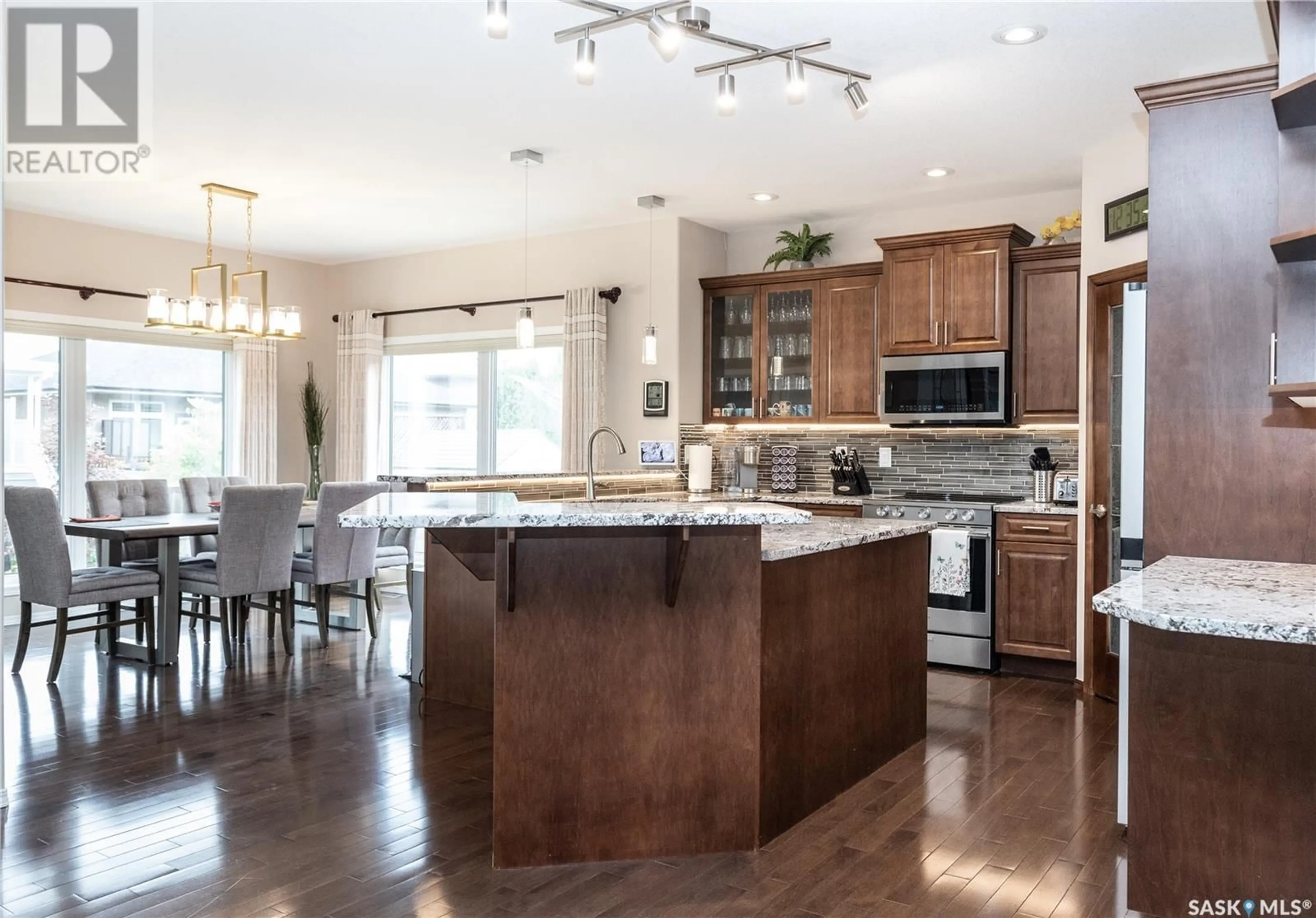 Open concept kitchen, unknown for 110 BEECHDALE CRESCENT, Saskatoon Saskatchewan S7V0A3