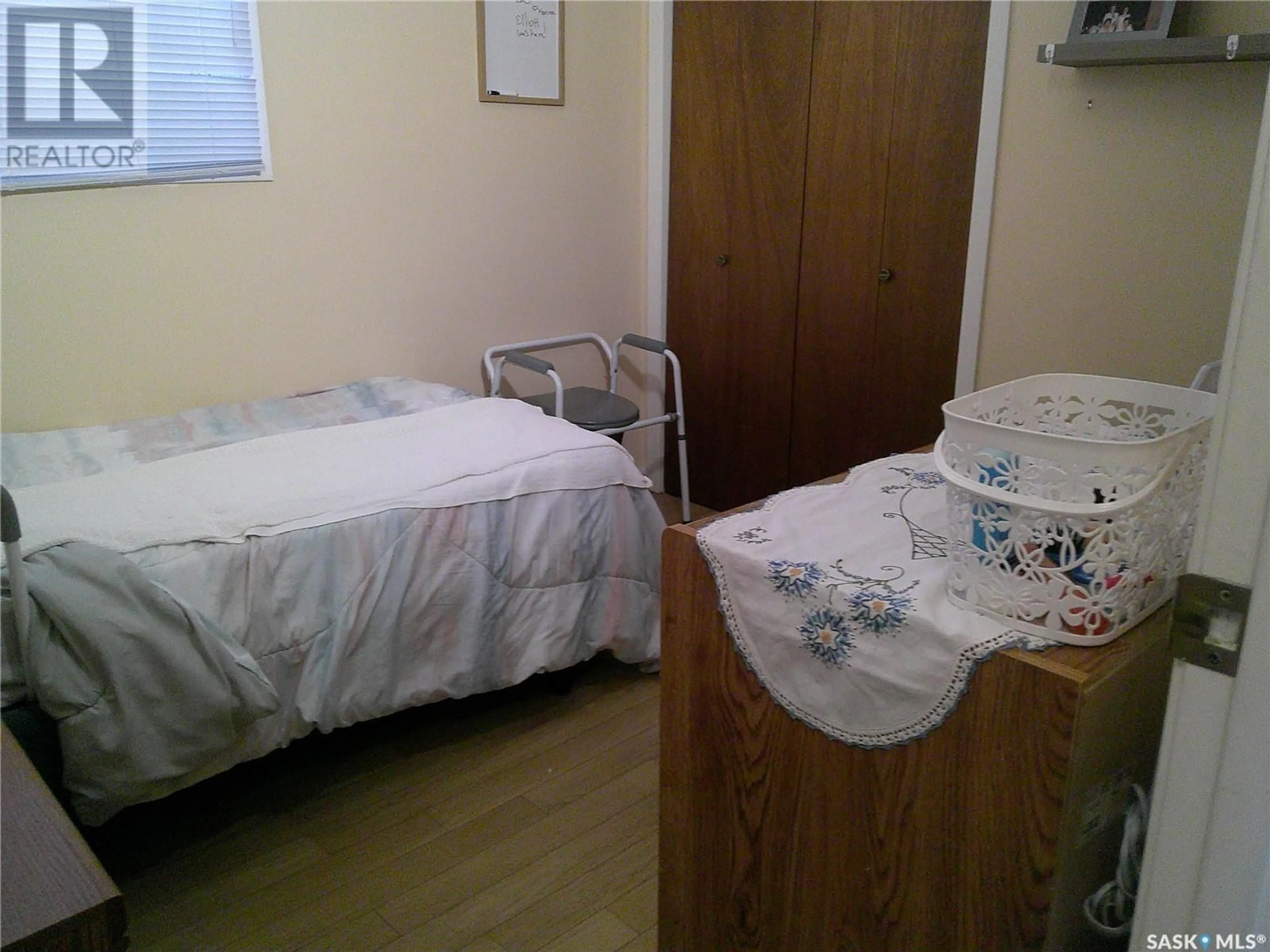 A pic of a room for 7103 SHERWOOD DRIVE, Regina Saskatchewan S4X2V5