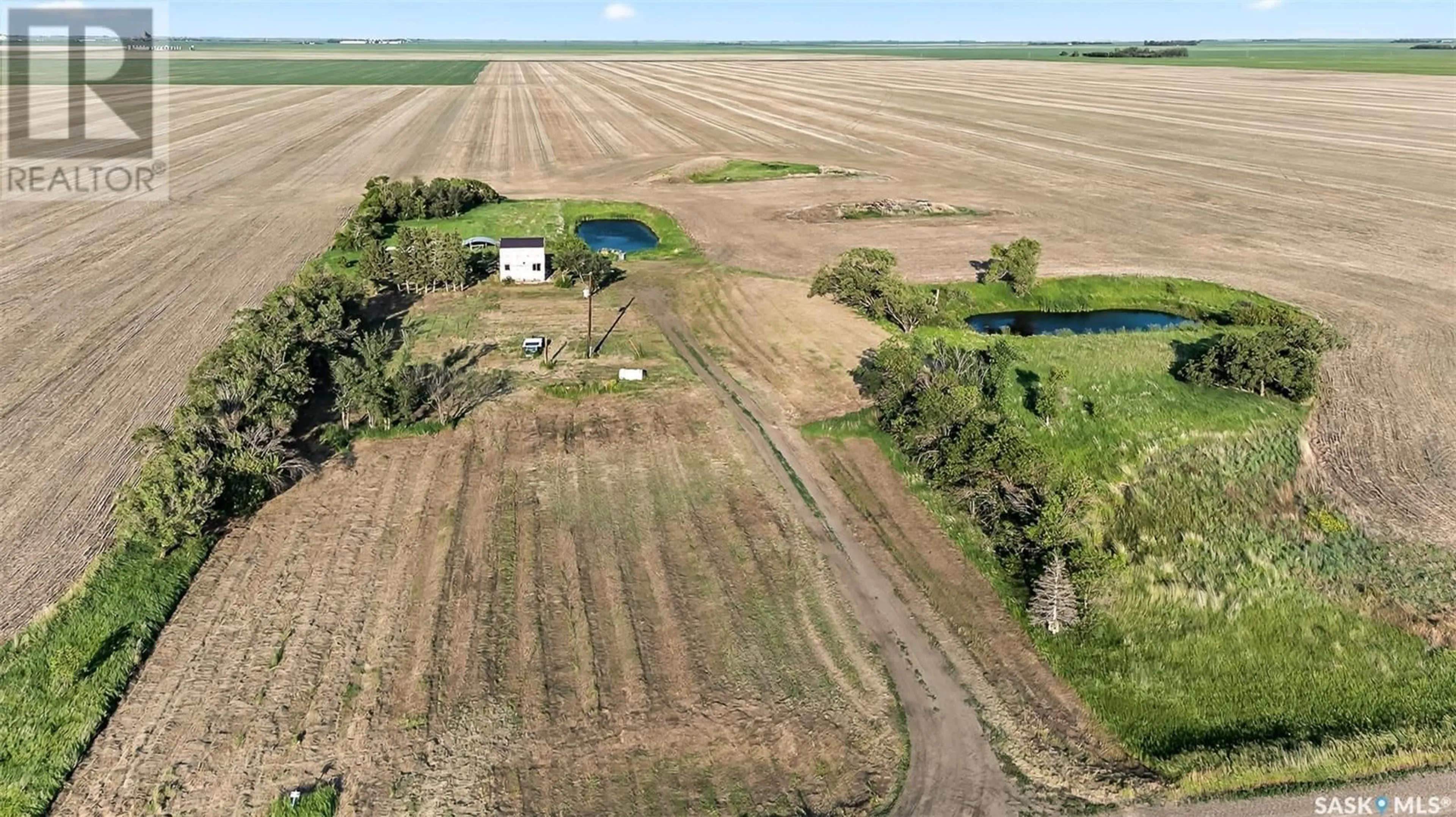 A pic from outside/outdoor area/front of a property/back of a property/a pic from drone, unknown for RM OF MOOSE JAW YARDSITE, Moose Jaw Rm No. 161 Saskatchewan S0H0N0