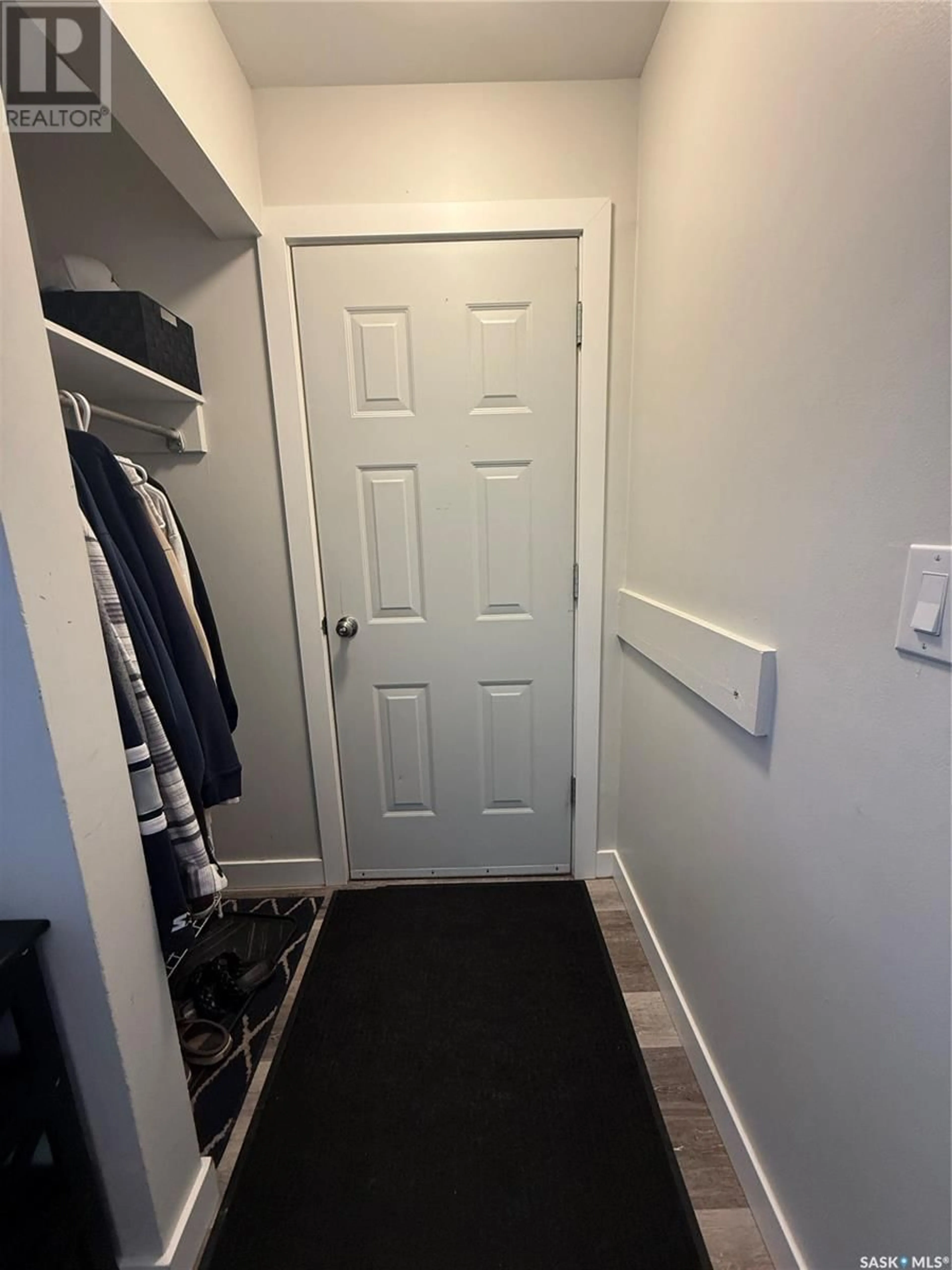 Indoor entryway for 213 DUNCAN ROAD, Estevan Saskatchewan S4A0A3