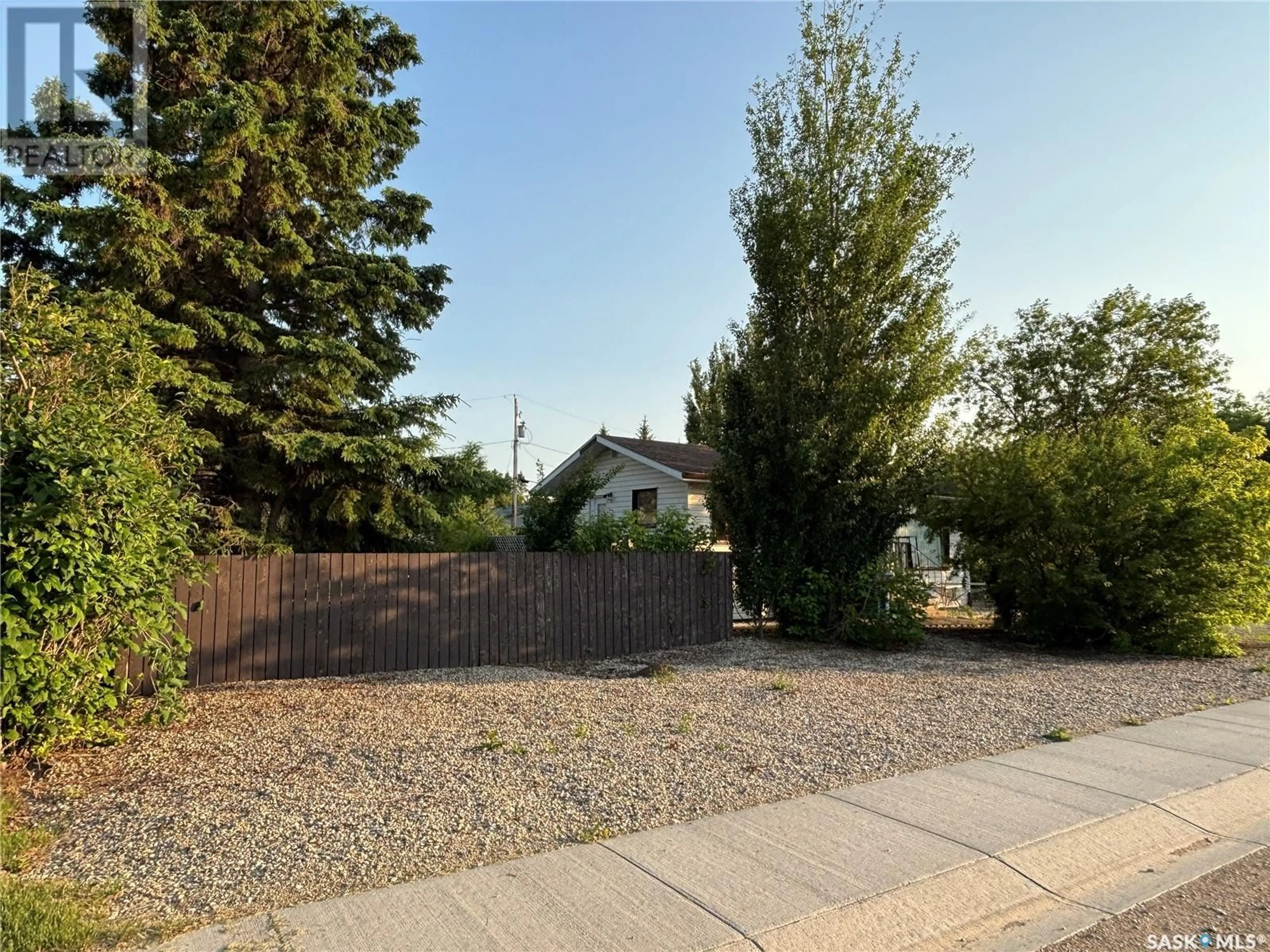 Unknown for 113 BABINGTON AVENUE, Melfort Saskatchewan S0E1A0