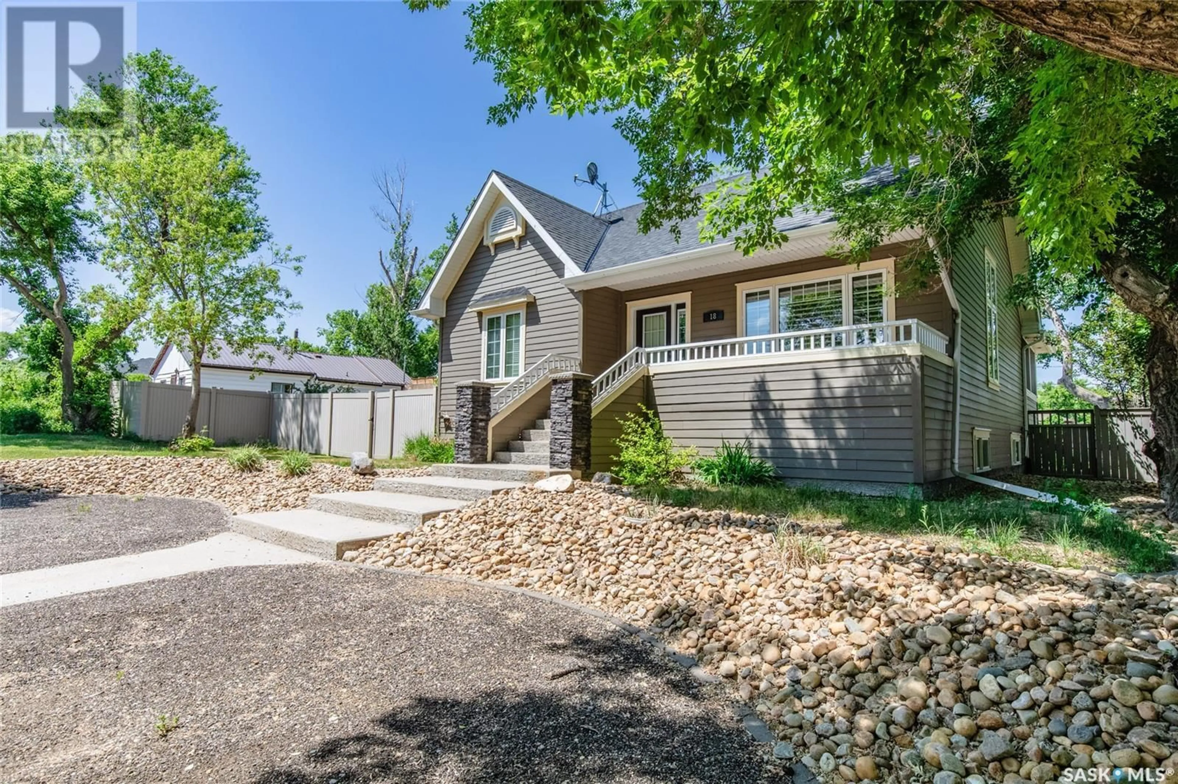 Home with vinyl exterior material, street for 18 CHAPLIN STREET, Caron Rm No. 162 Saskatchewan S0H0R0