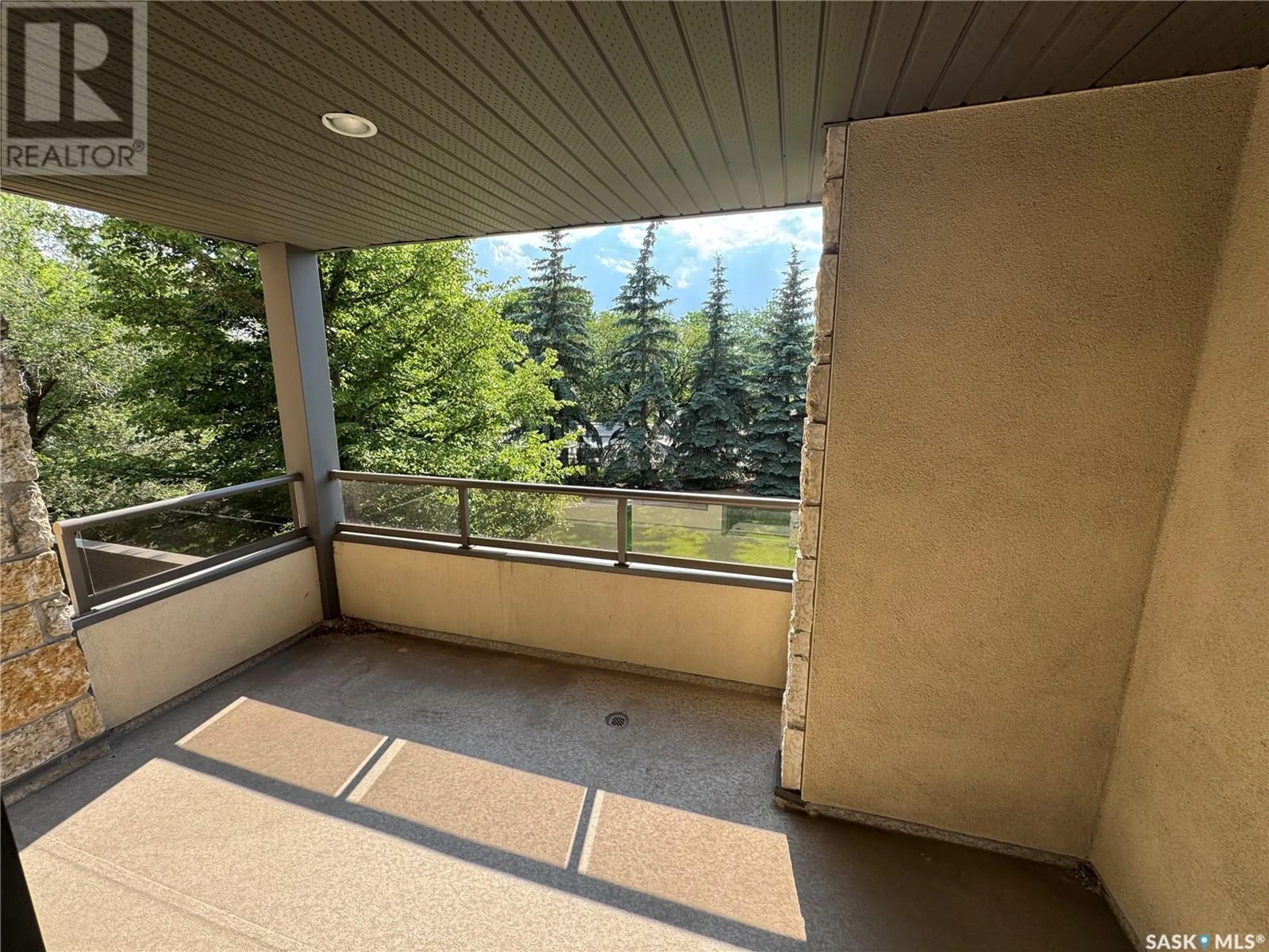 Balcony in the apartment, mountain view for 214 2550 25TH AVENUE, Regina Saskatchewan S4S4E6