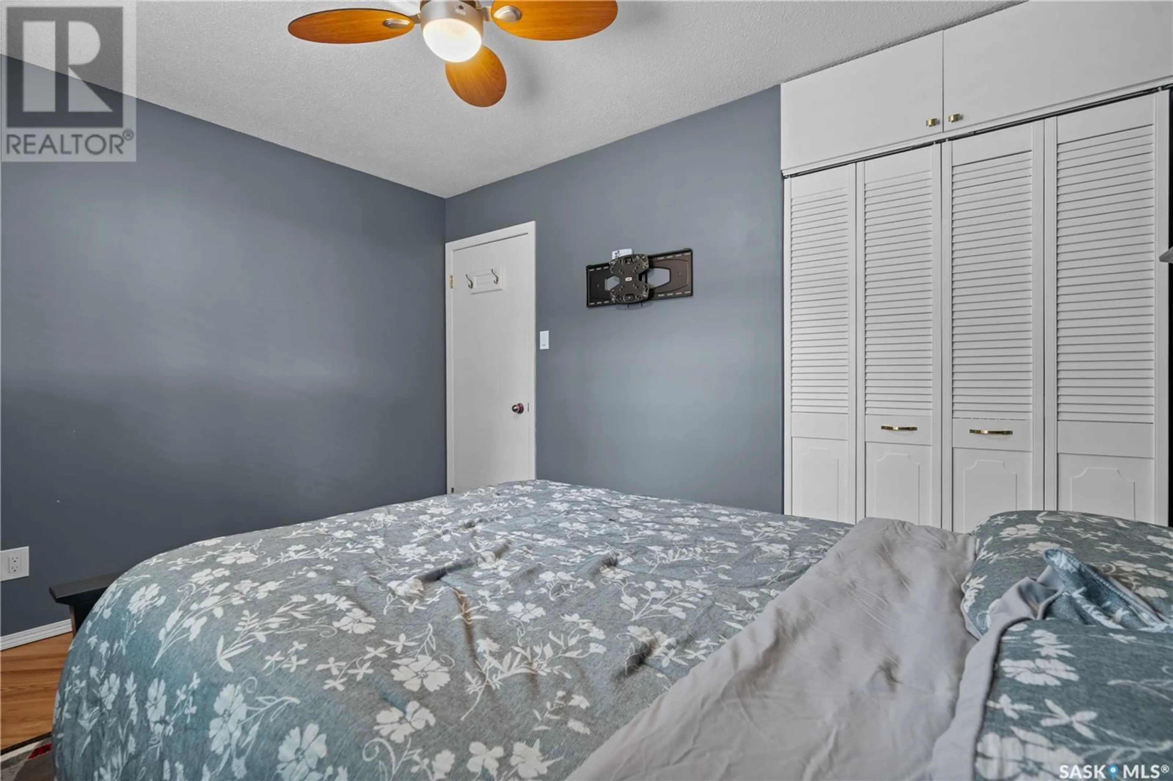 Bedroom with bed, unknown for 140 STRAUB STREET, Regina Saskatchewan S4T6G8
