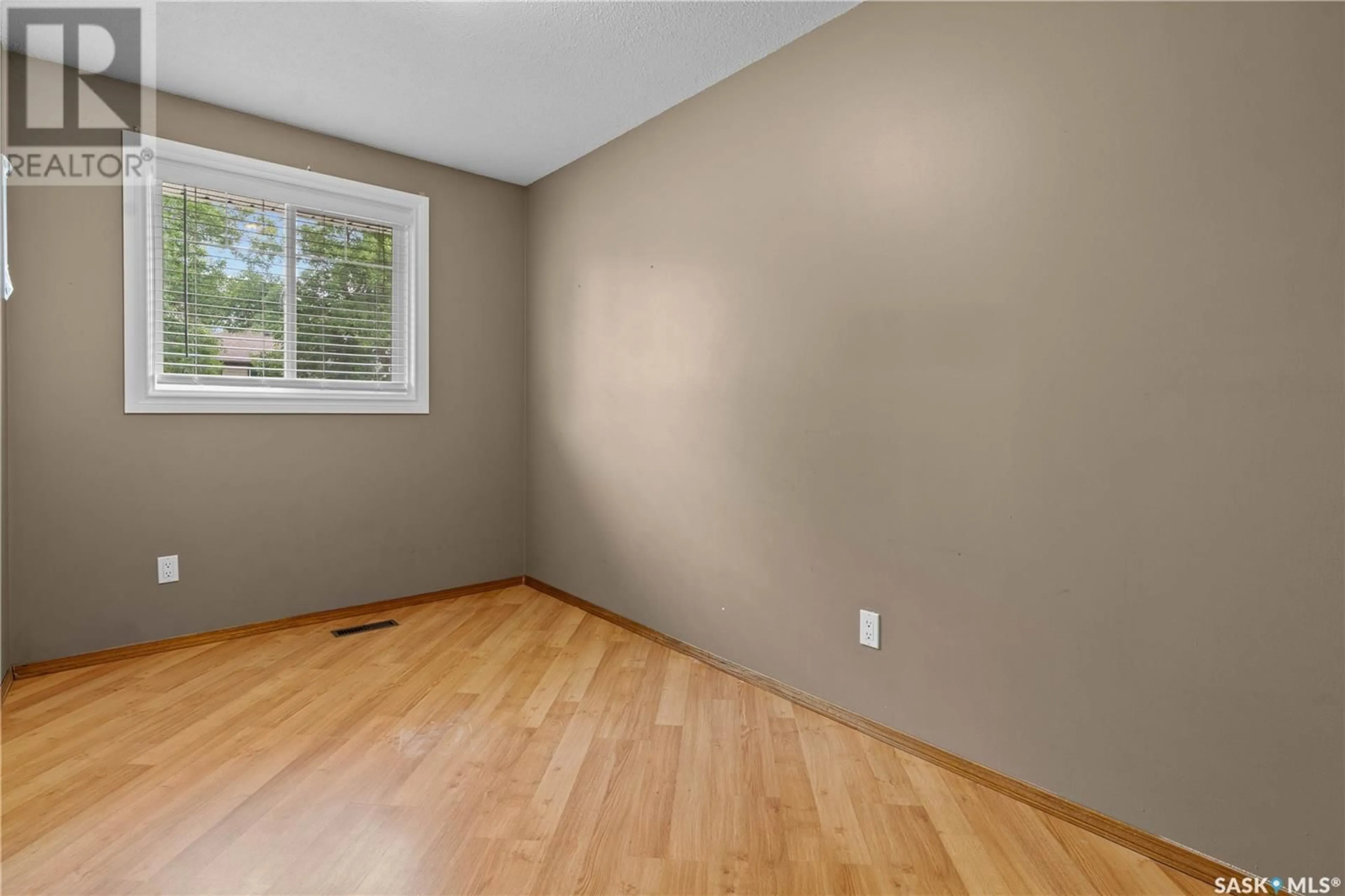 A pic of a room for 140 STRAUB STREET, Regina Saskatchewan S4T6G8