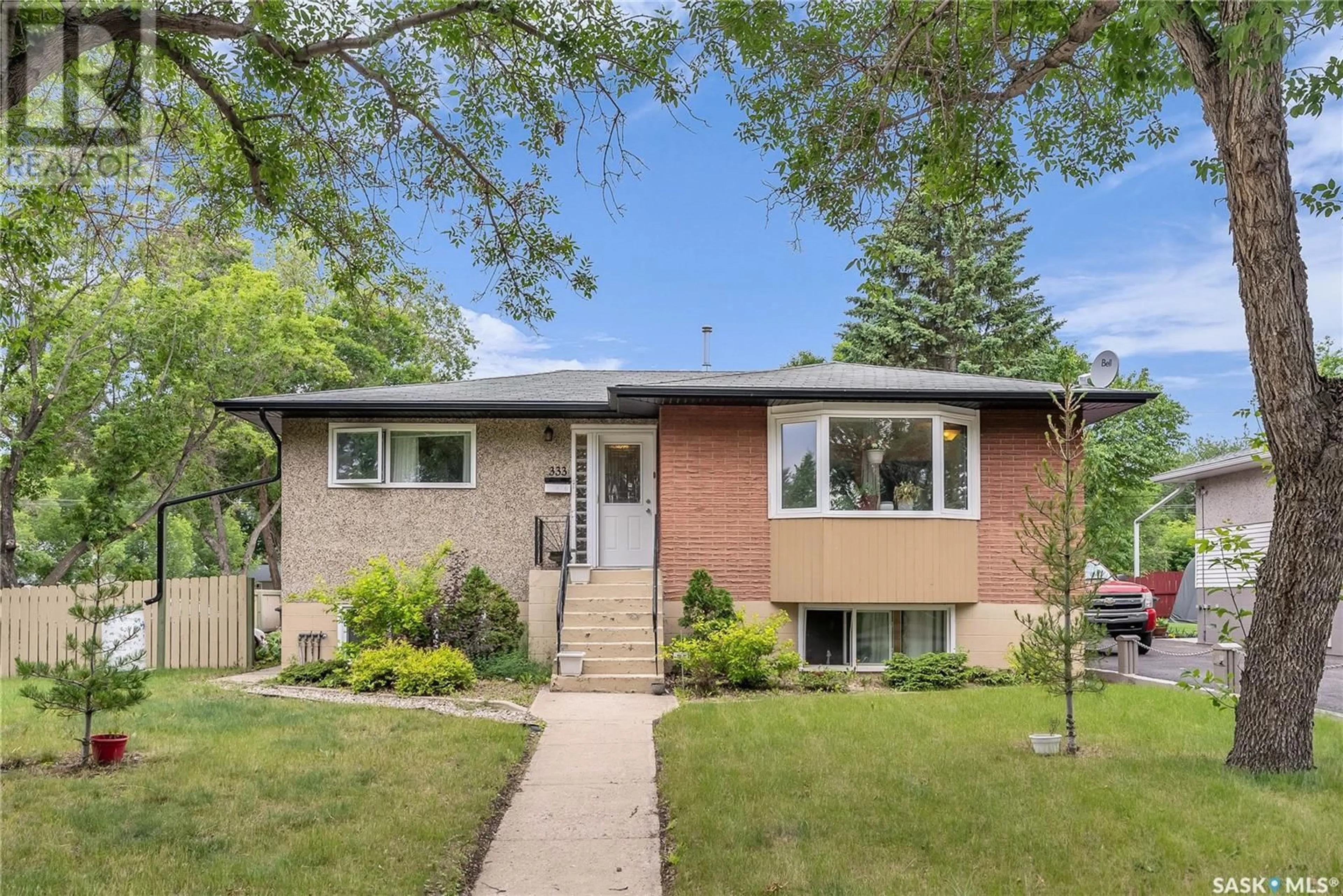 Home with brick exterior material, street for 333 OTTAWA AVENUE, Saskatoon Saskatchewan S7M3L6