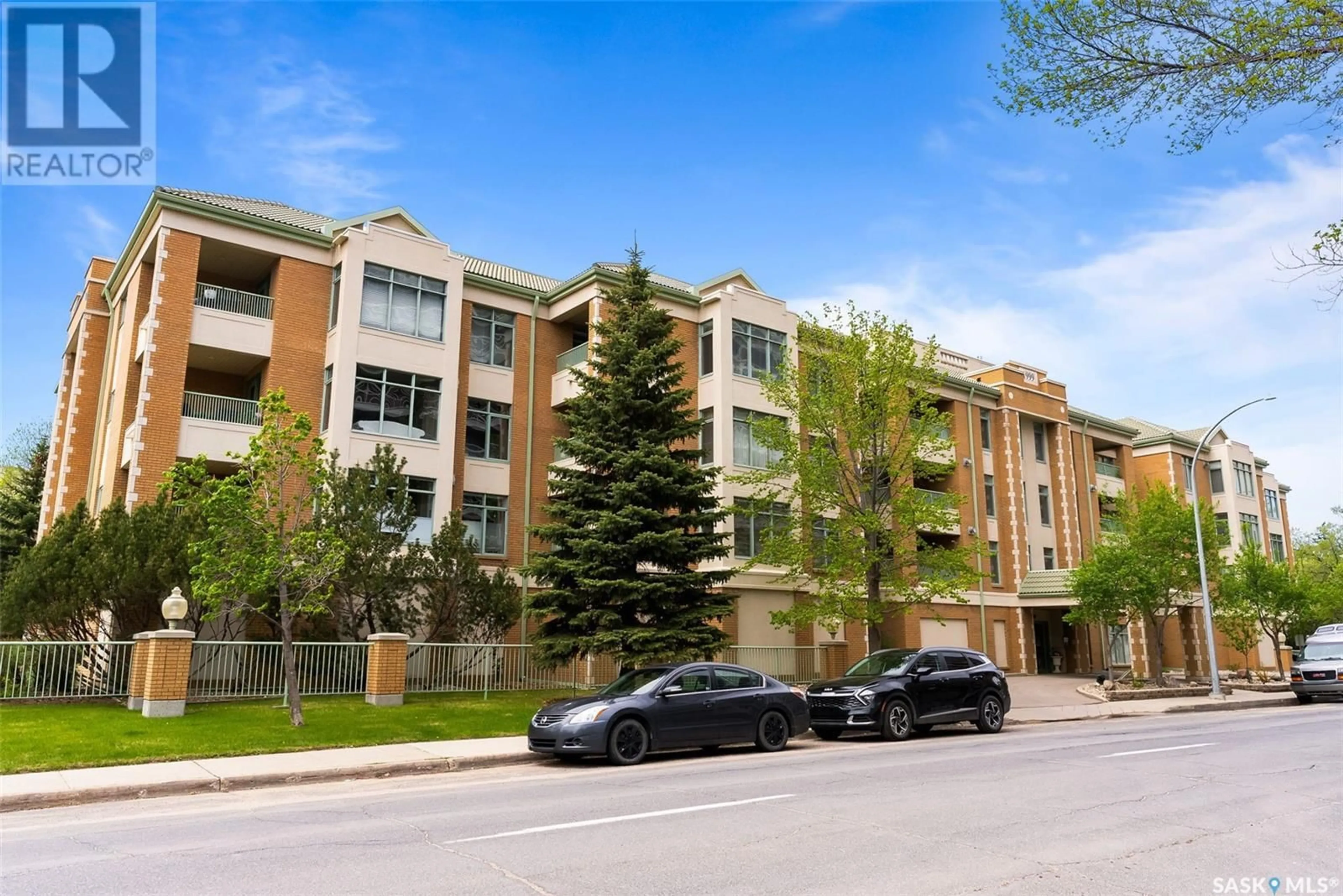Unknown for 2330 - 226 HAMILTON STREET, Regina Saskatchewan S4P4M4