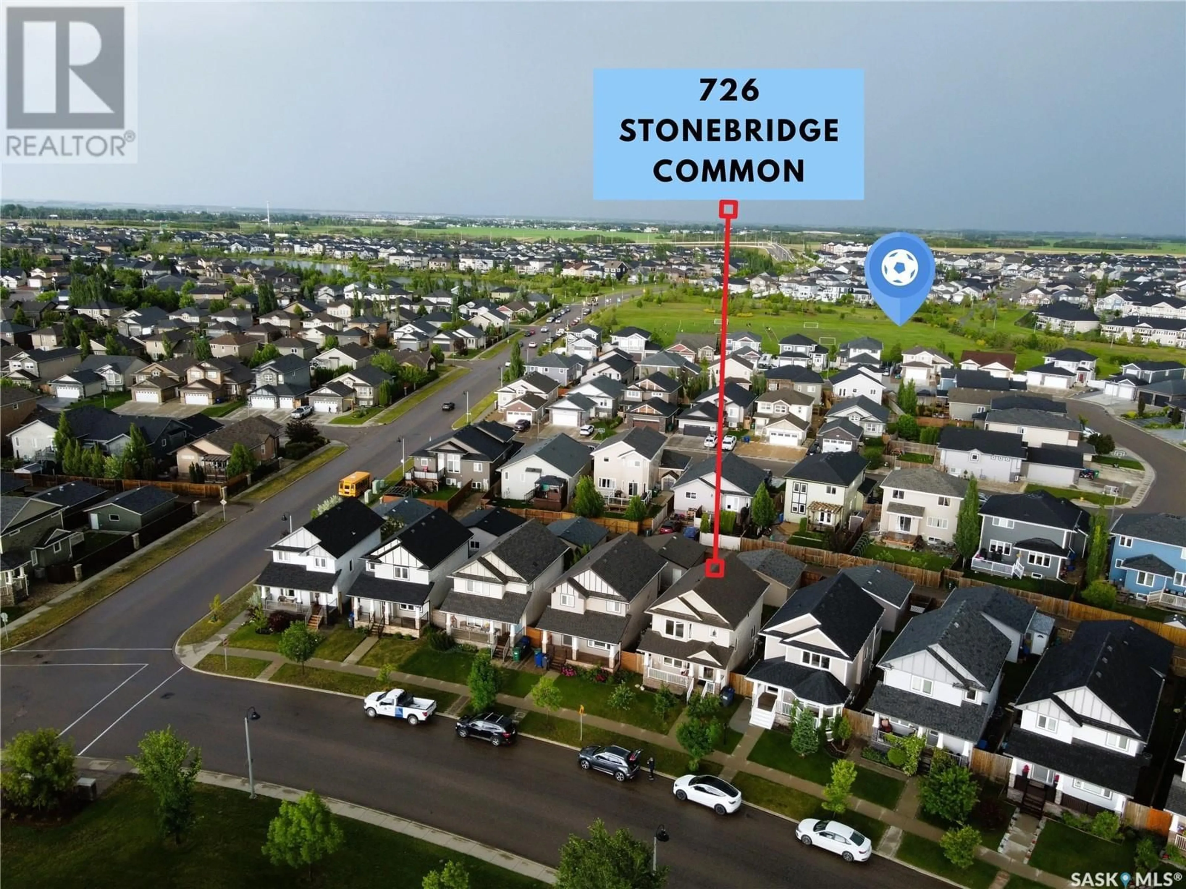 A pic from outside/outdoor area/front of a property/back of a property/a pic from drone, street for 726 STONEBRIDGE COMMON, Saskatoon Saskatchewan S7T0M8
