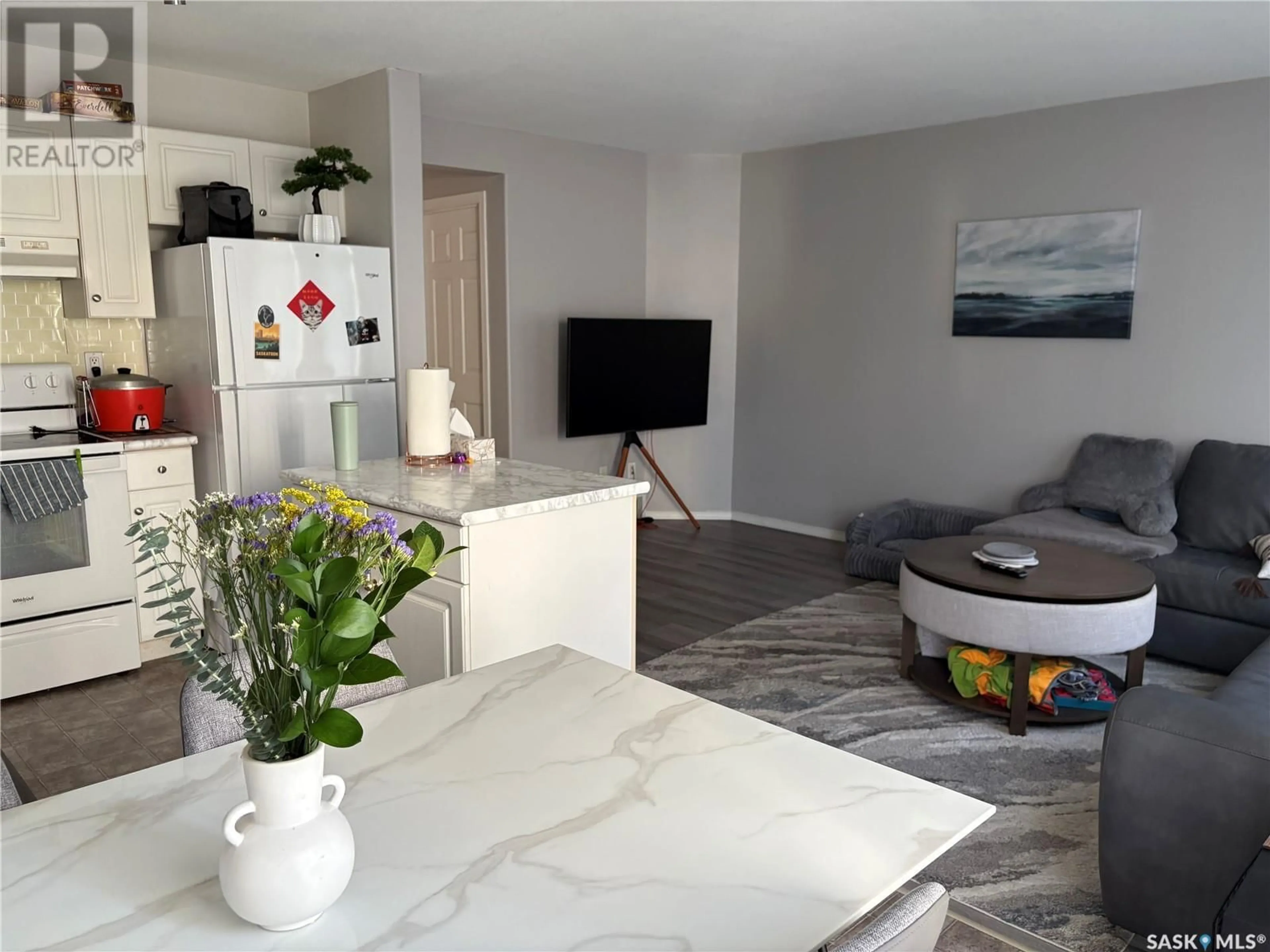 Living room with furniture, unknown for 35 111 FAIRBROTHER CRESCENT, Saskatoon Saskatchewan S7S0A3