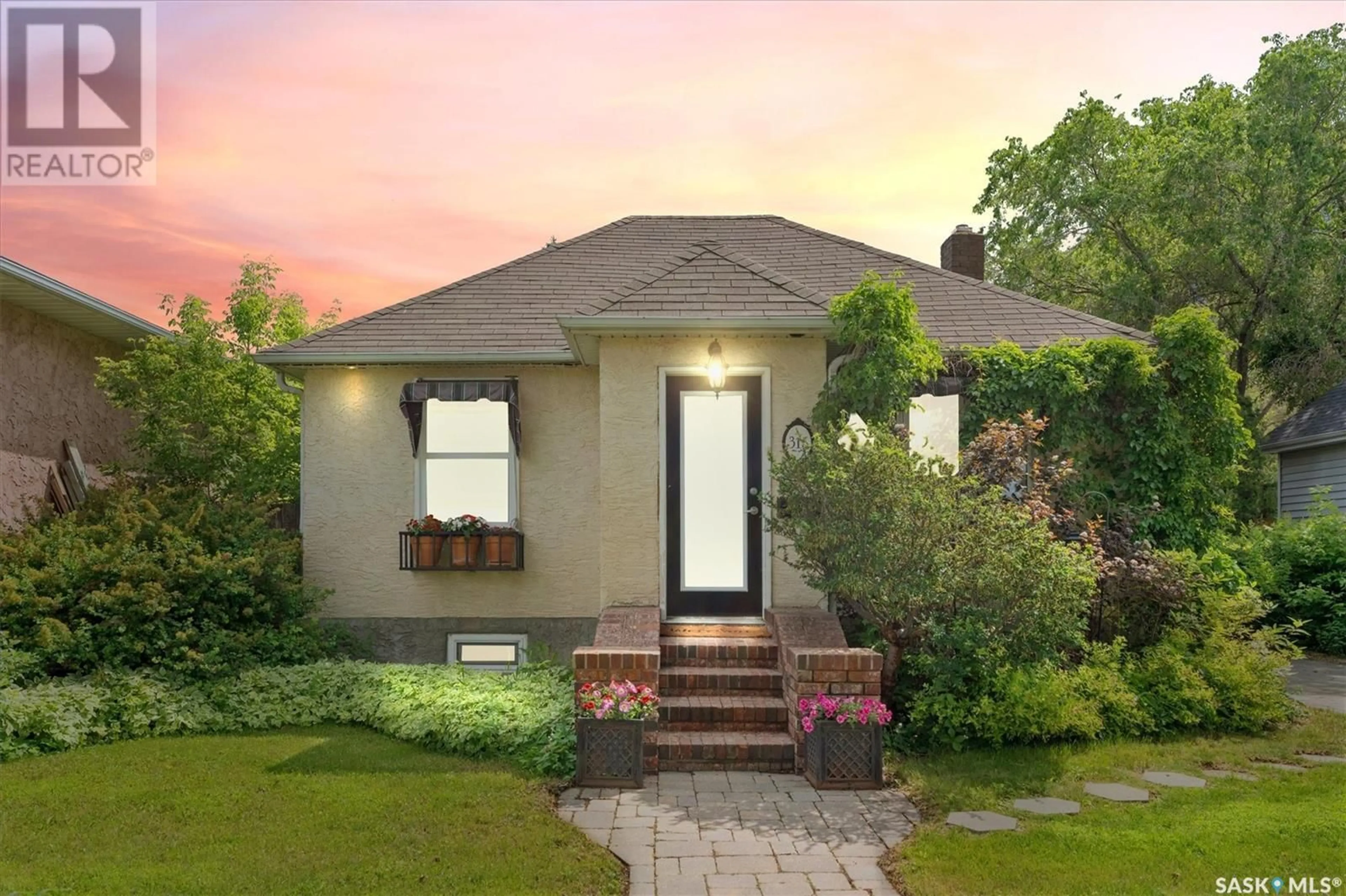 Home with brick exterior material, street for 316 V AVENUE, Saskatoon Saskatchewan S7M3E5