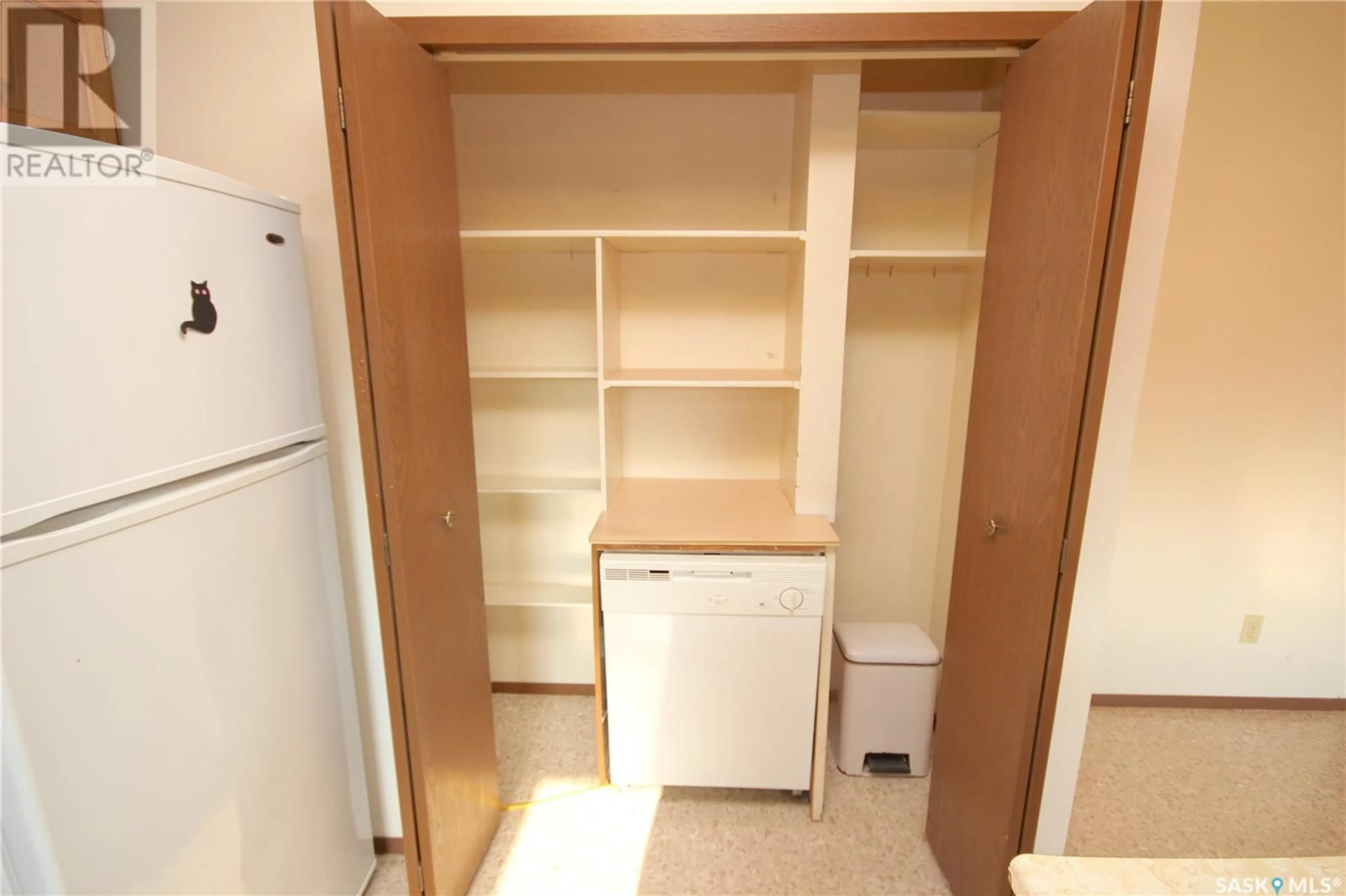 Storage room or clothes room or walk-in closet for 14 PINDER STREET, Springside Saskatchewan S0A3V0