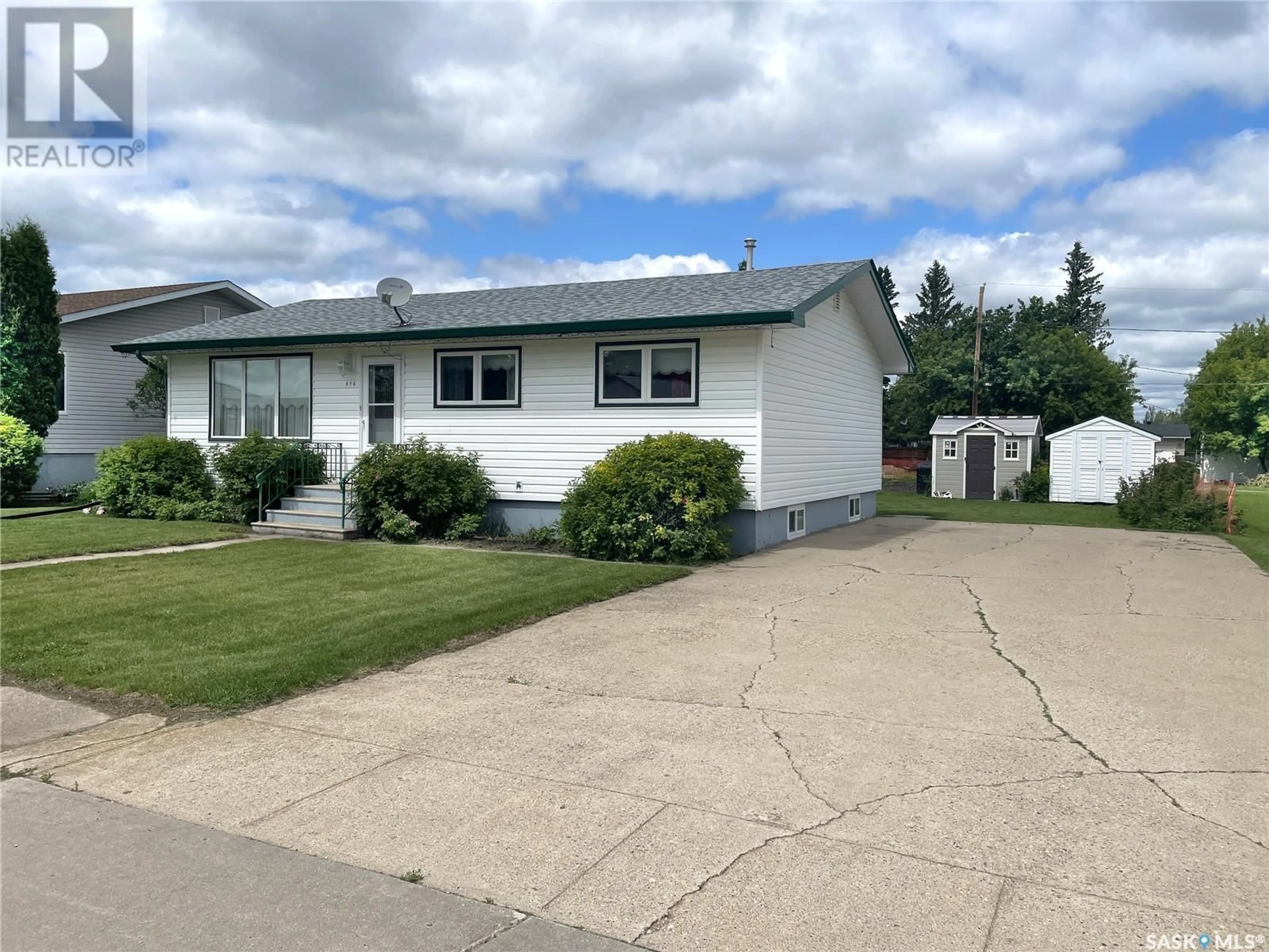 Unknown for 414 2ND STREET, Wakaw Saskatchewan S0K4P0