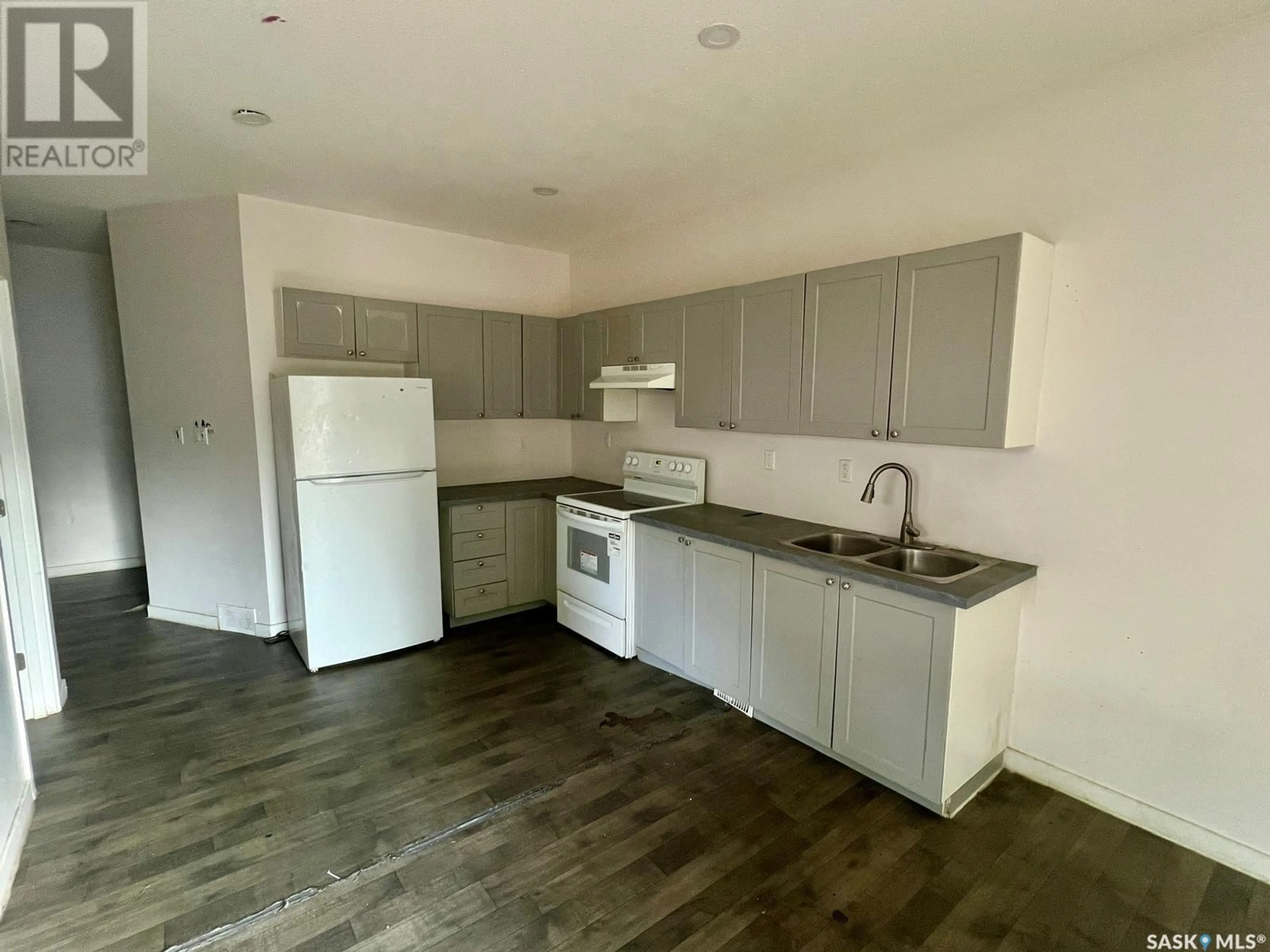 Unknown for 737 GARNET STREET, Regina Saskatchewan S4T2X2