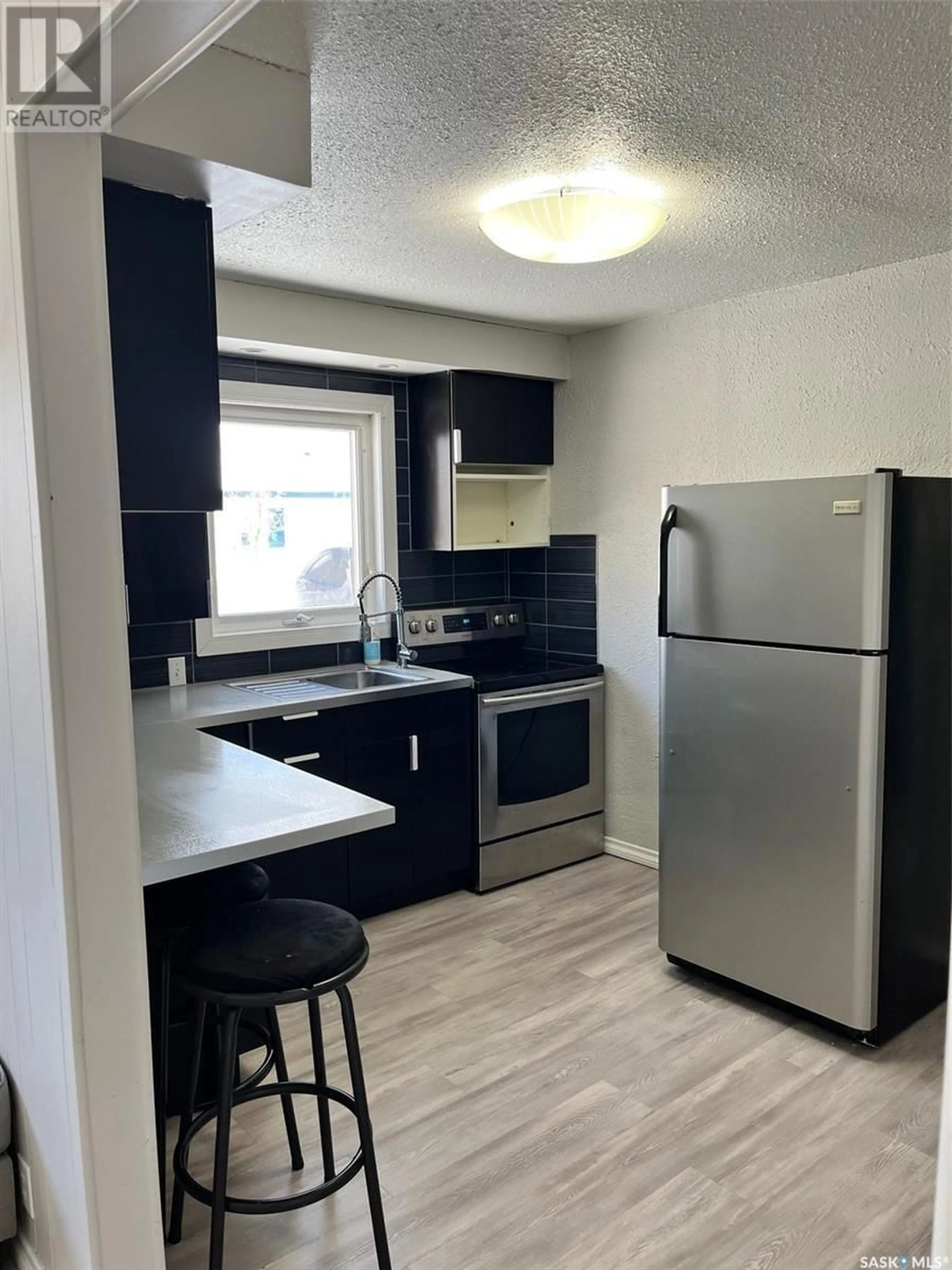 Standard kitchen, unknown for 316 5TH STREET, Carlyle Saskatchewan S0C0R0