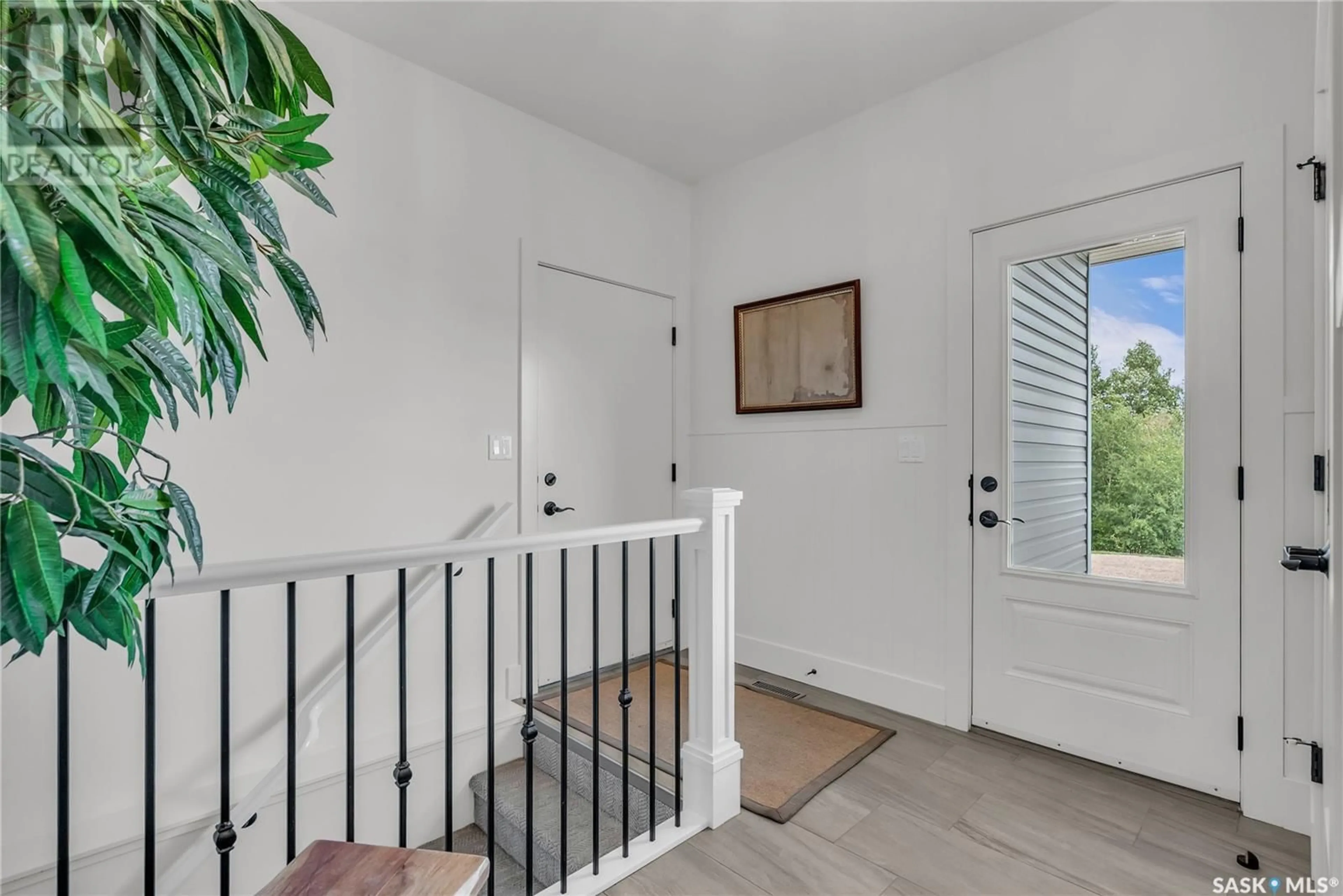 Indoor entryway for 11 COUNTRY HILLS ESTATES, Blucher Rm No. 343 Saskatchewan S0K0Y0