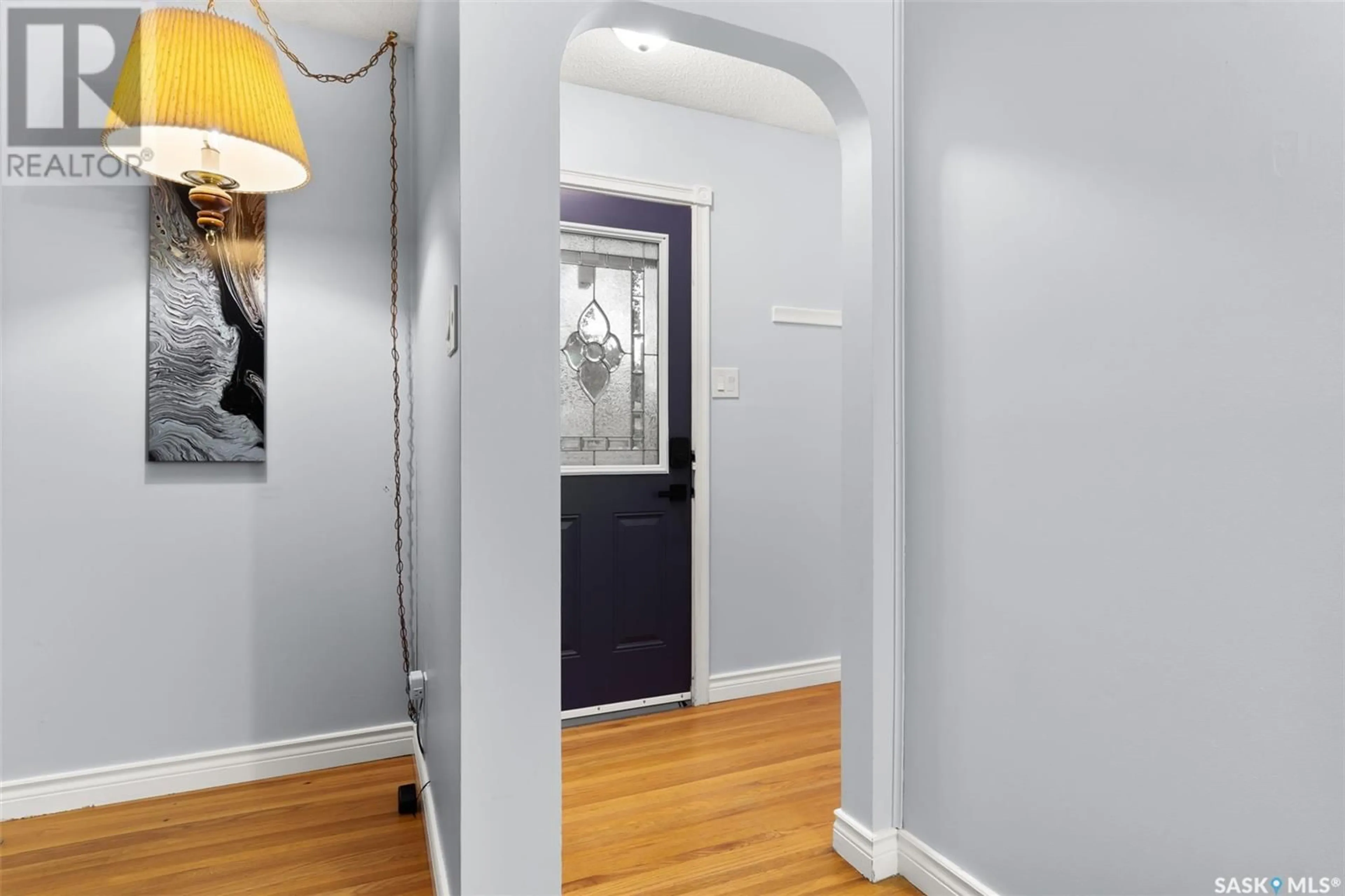 Indoor entryway for 623 BROADWAY AVENUE, Regina Saskatchewan S4N1A2