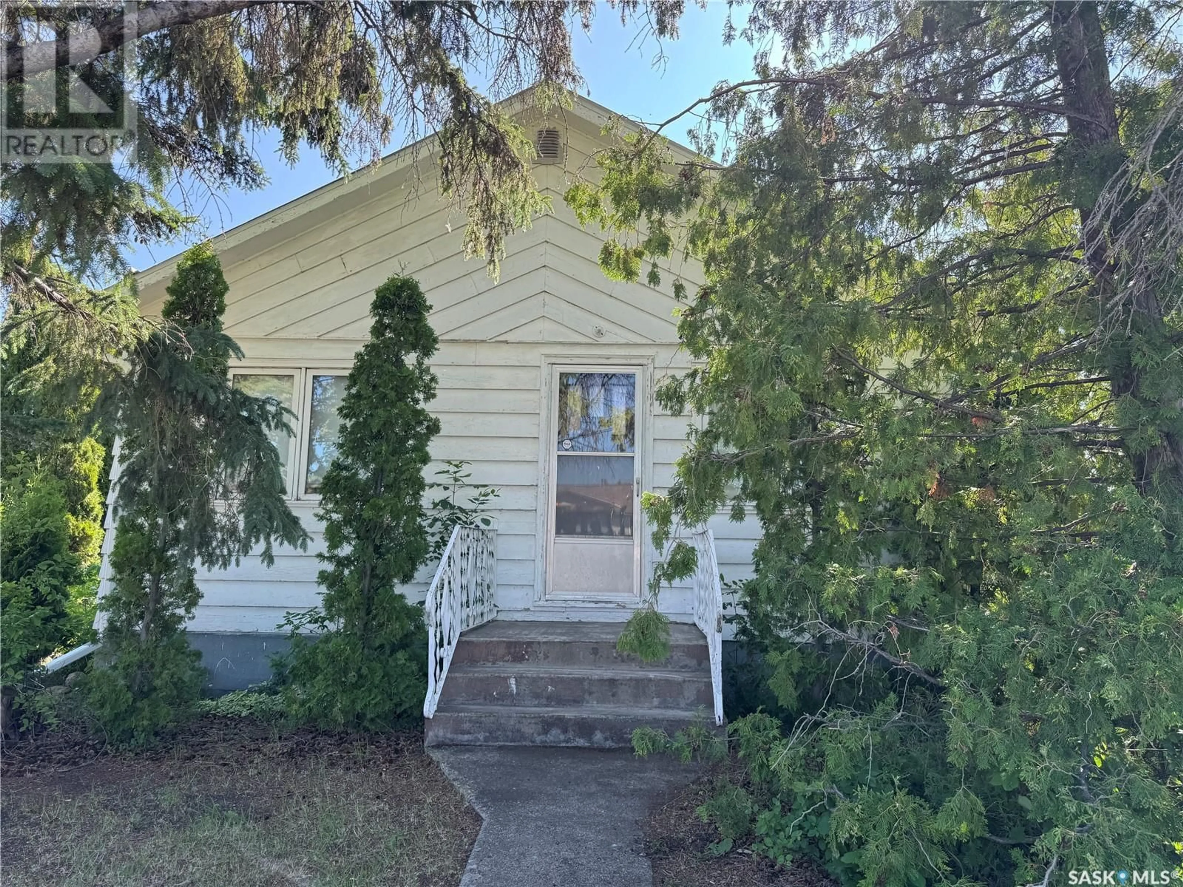 Unknown for 411 5TH STREET, Wynyard Saskatchewan S0A4T0