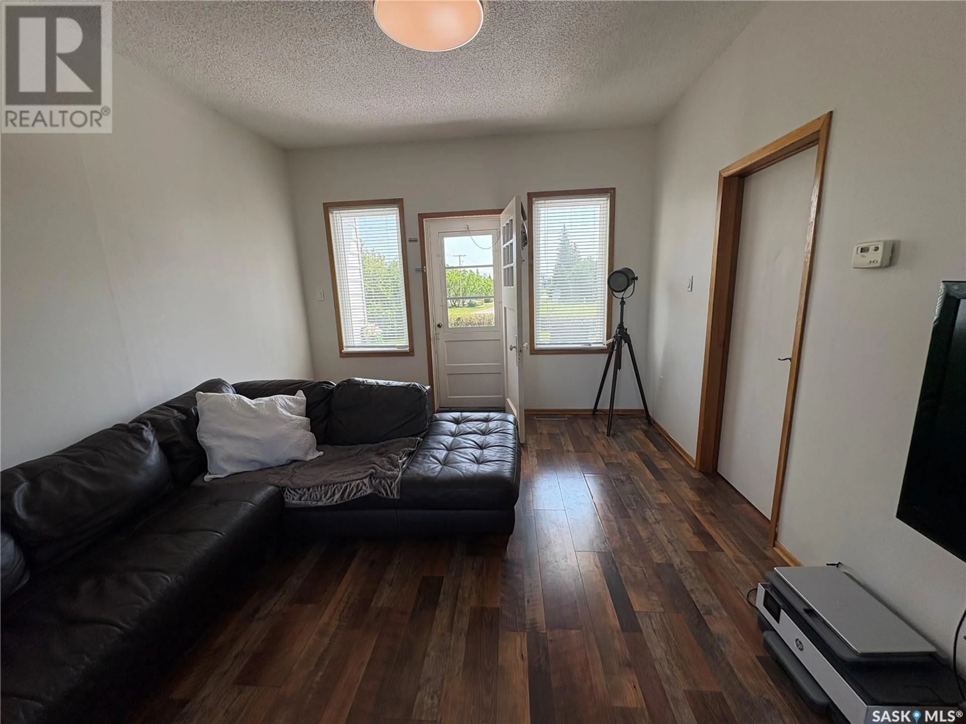 A pic of a room for 108 WARREN ROAD, Kelliher Saskatchewan S0A1V0