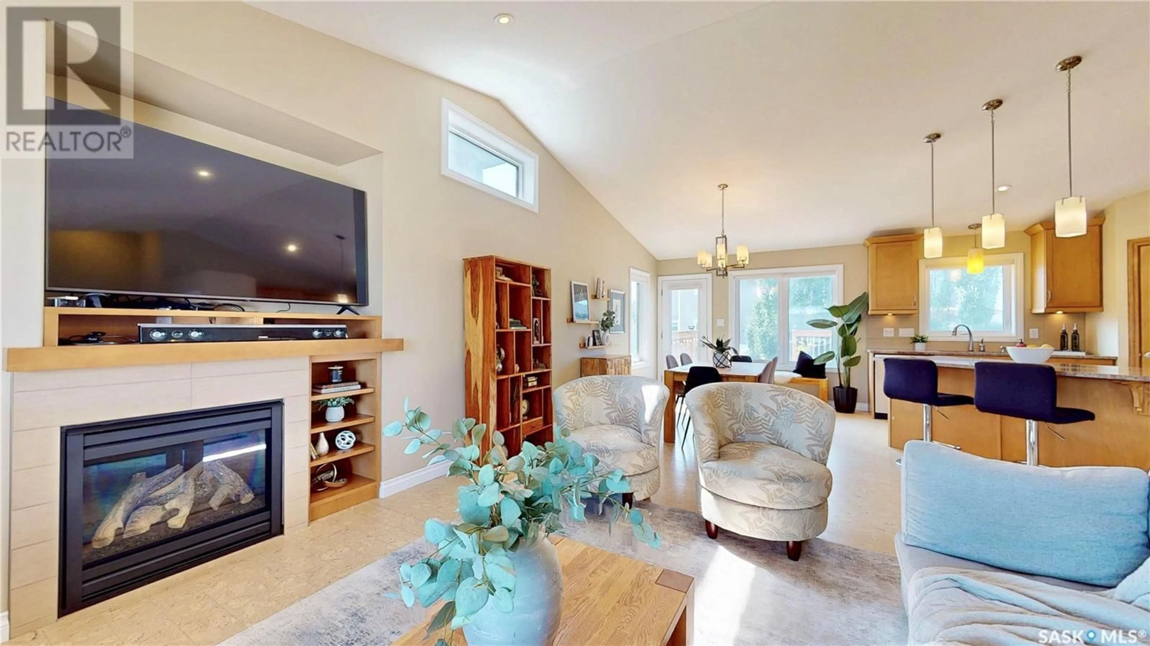 Living room with furniture, unknown for 4750 SKINNER CRESCENT, Regina Saskatchewan S4W0A3