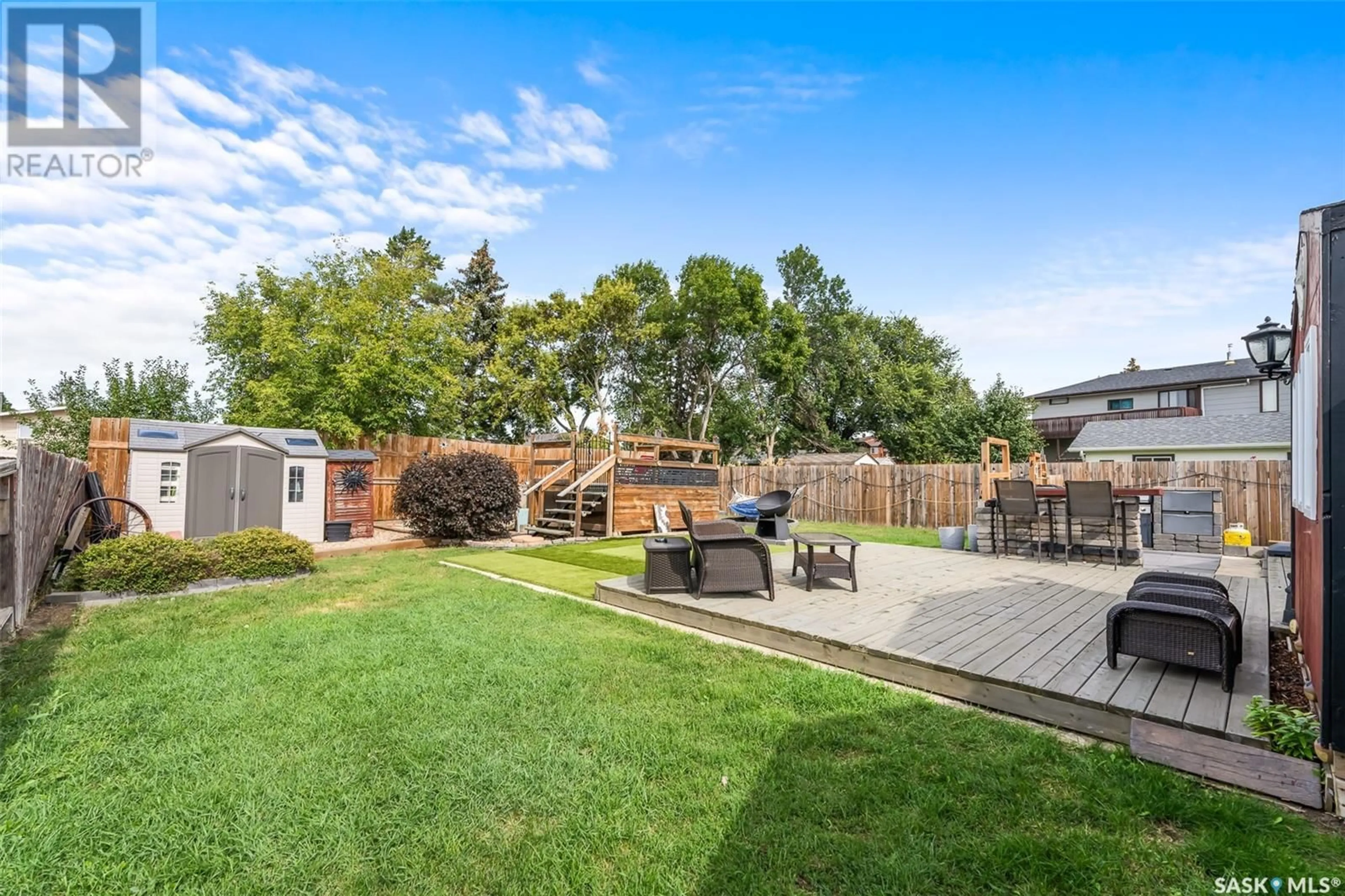 Patio, street for 6 ASTER CRESCENT, Moose Jaw Saskatchewan S6J1A7
