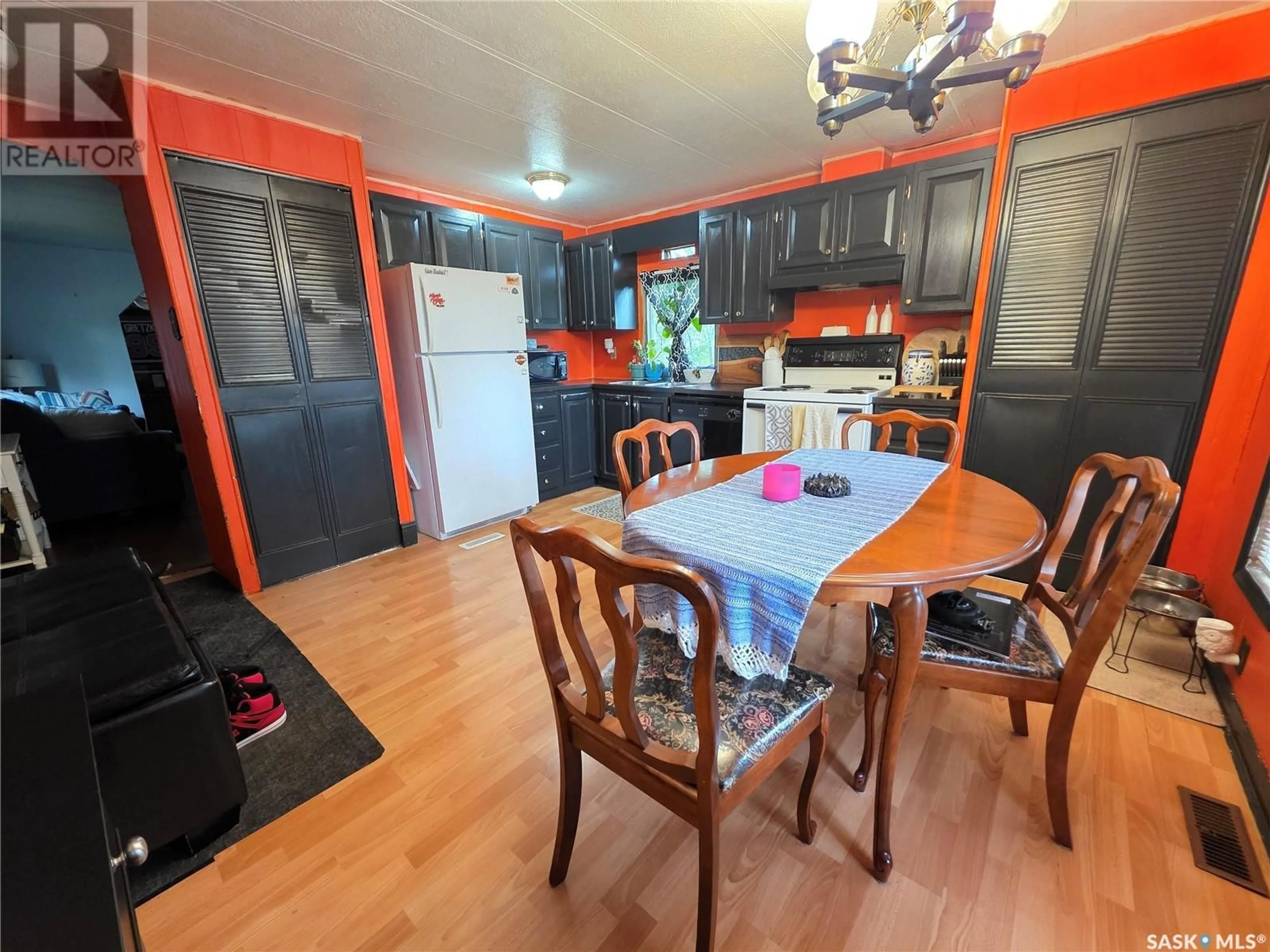 Unknown for 316 KLASSEN STREET, Herbert Saskatchewan S0H2A0