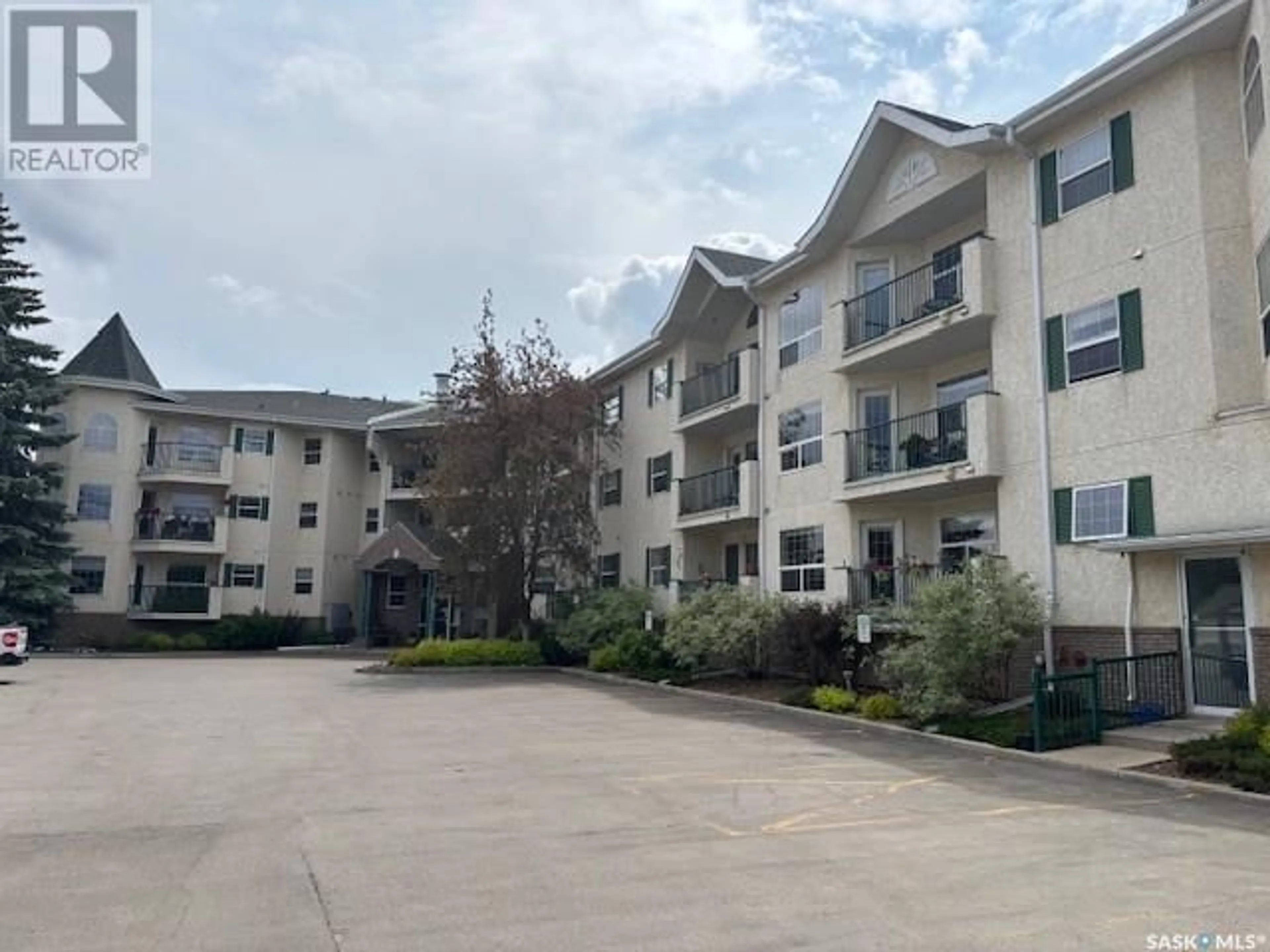 A pic from outside/outdoor area/front of a property/back of a property/a pic from drone, unknown for 1735 - 315 MCKERCHER DRIVE, Saskatoon Saskatchewan S7H5N8