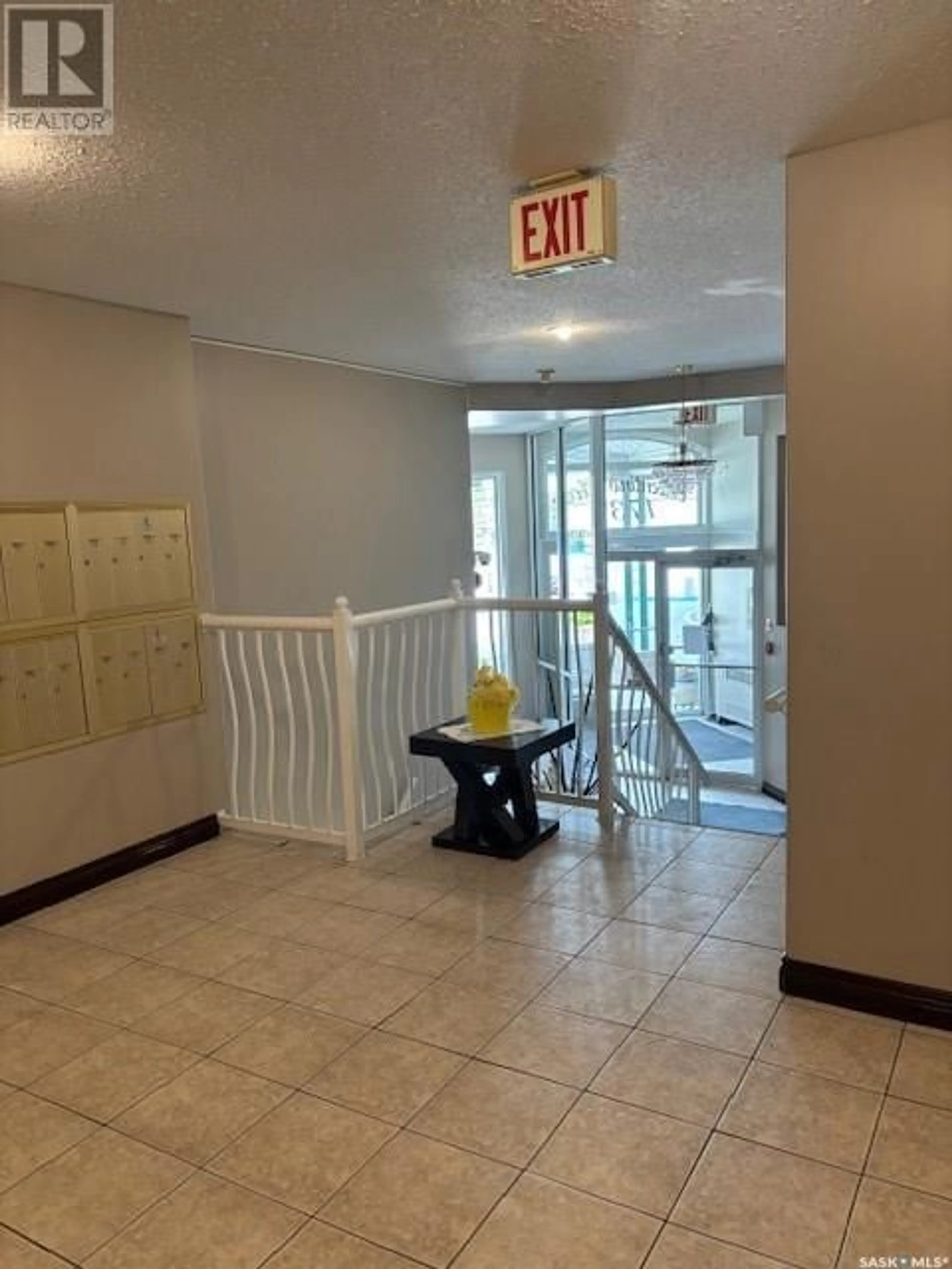 Indoor foyer for 1735 - 315 MCKERCHER DRIVE, Saskatoon Saskatchewan S7H5N8