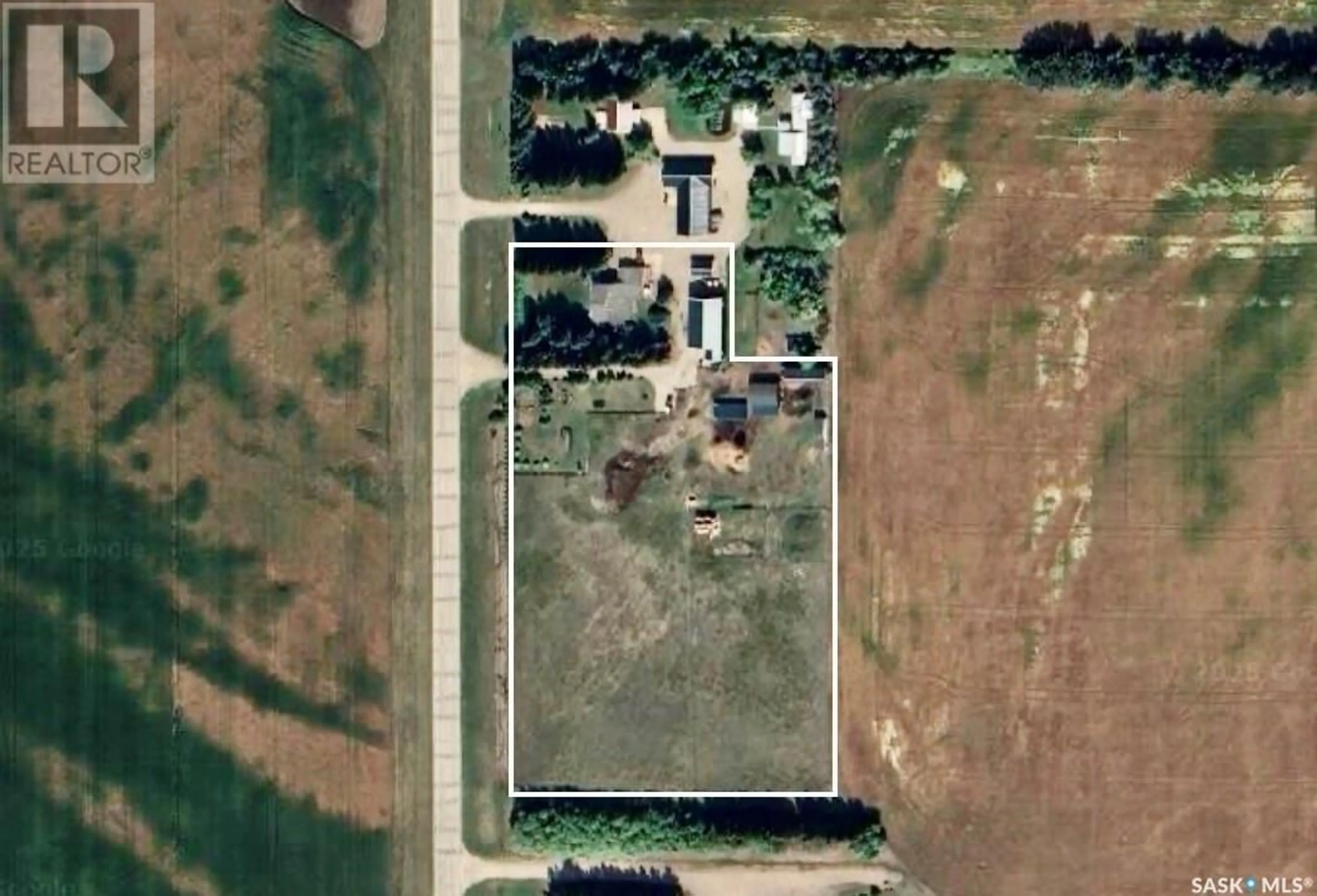 A pic from outside/outdoor area/front of a property/back of a property/a pic from drone, building for 5.38 TORCH RIVER ACREAGE, Torch River Rm No. 488 Saskatchewan S0E1E0