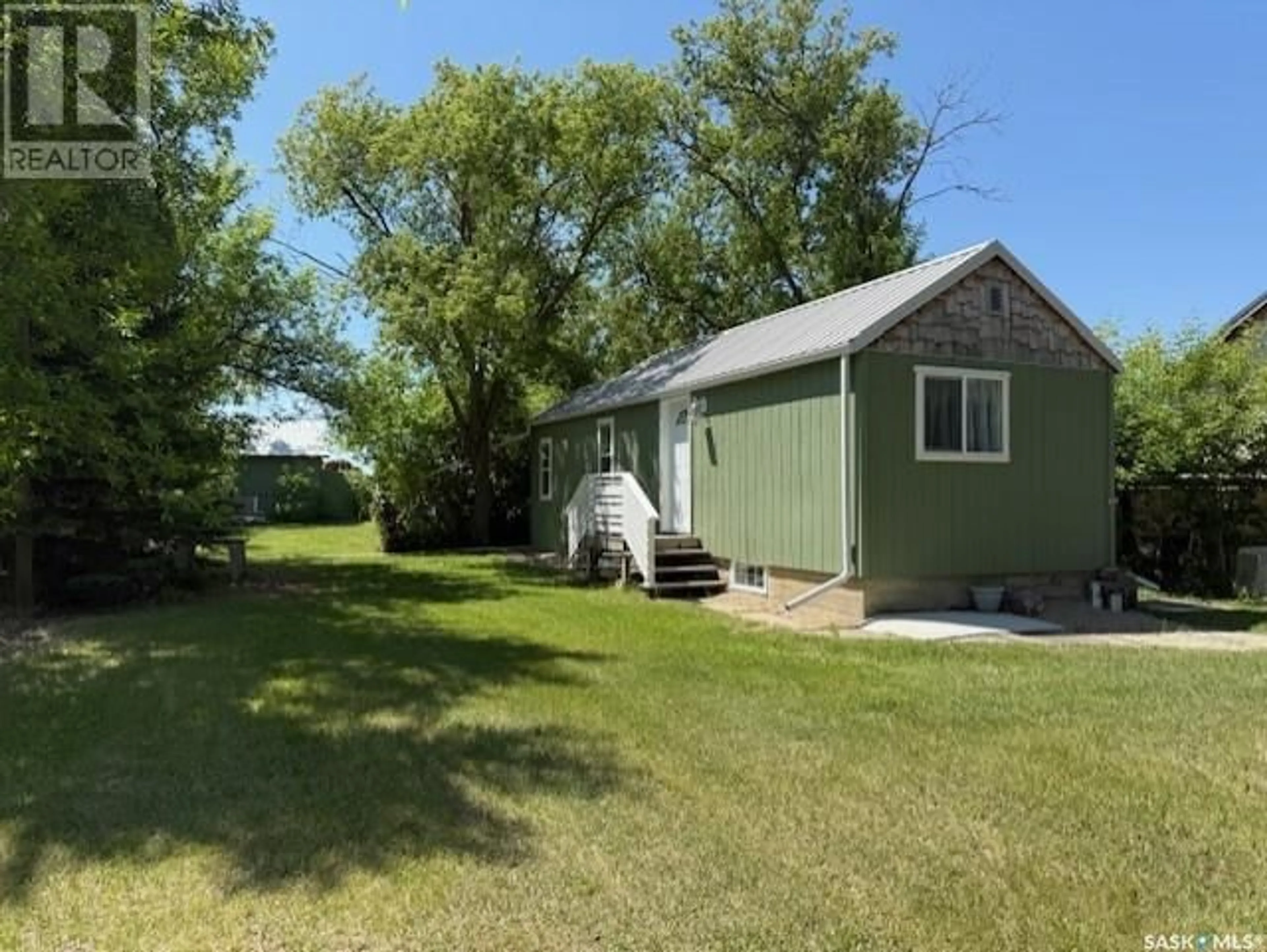 Shed for 369 2ND AVENUE, Melville Saskatchewan S0A2P0