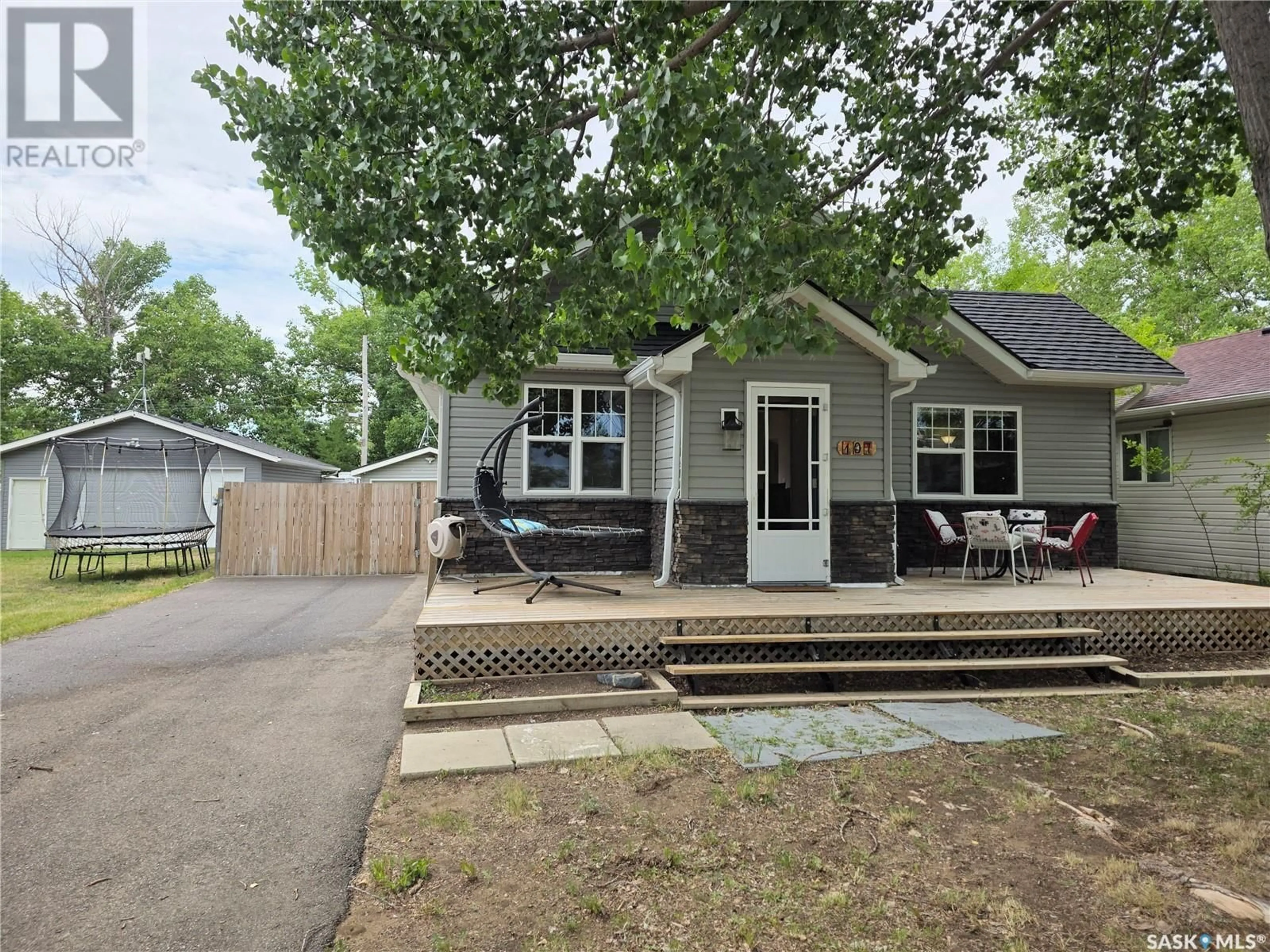 Unknown for 107 MISTUSINNE CRESCENT, Mistusinne Saskatchewan S0H1J0