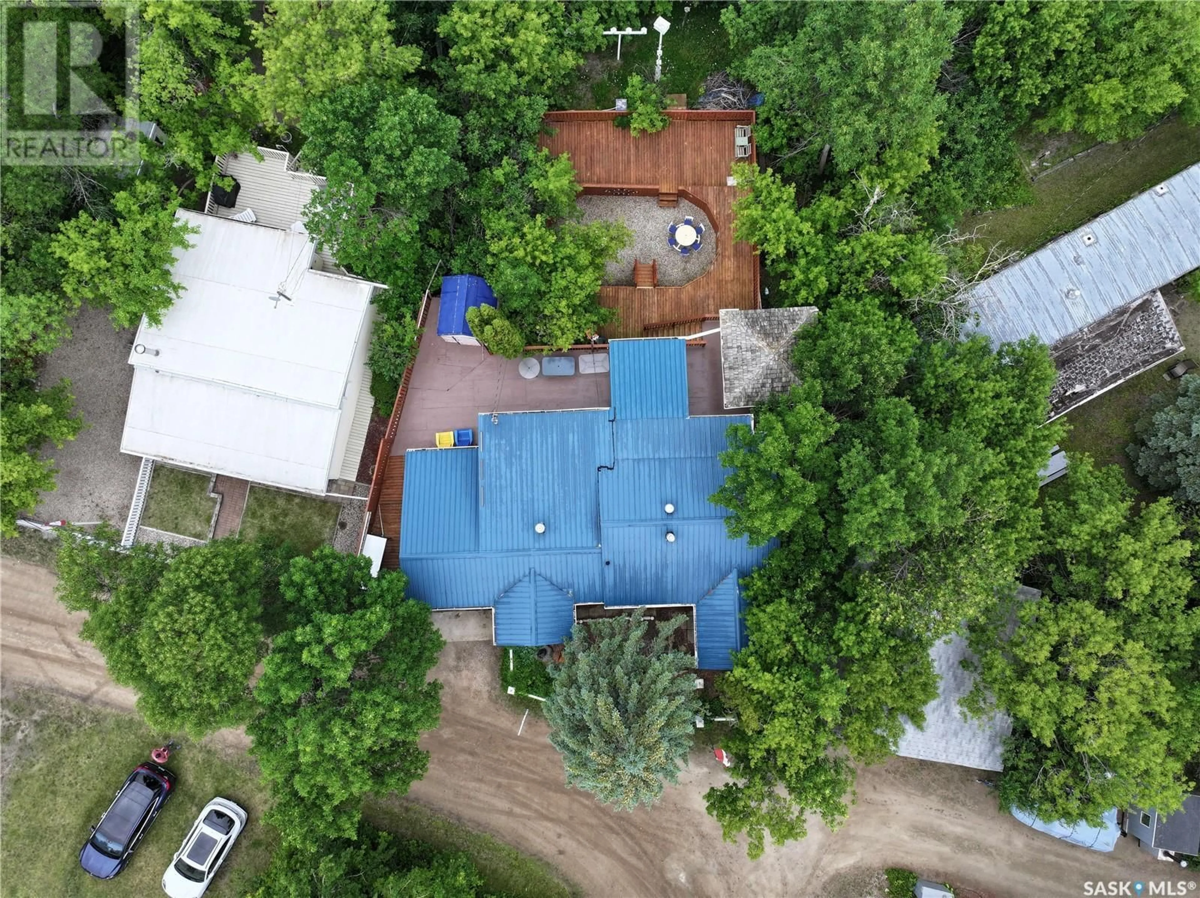 A pic from outside/outdoor area/front of a property/back of a property/a pic from drone, unknown for 108 BRIERE DRIVE, Regina Beach Saskatchewan S0G4C0