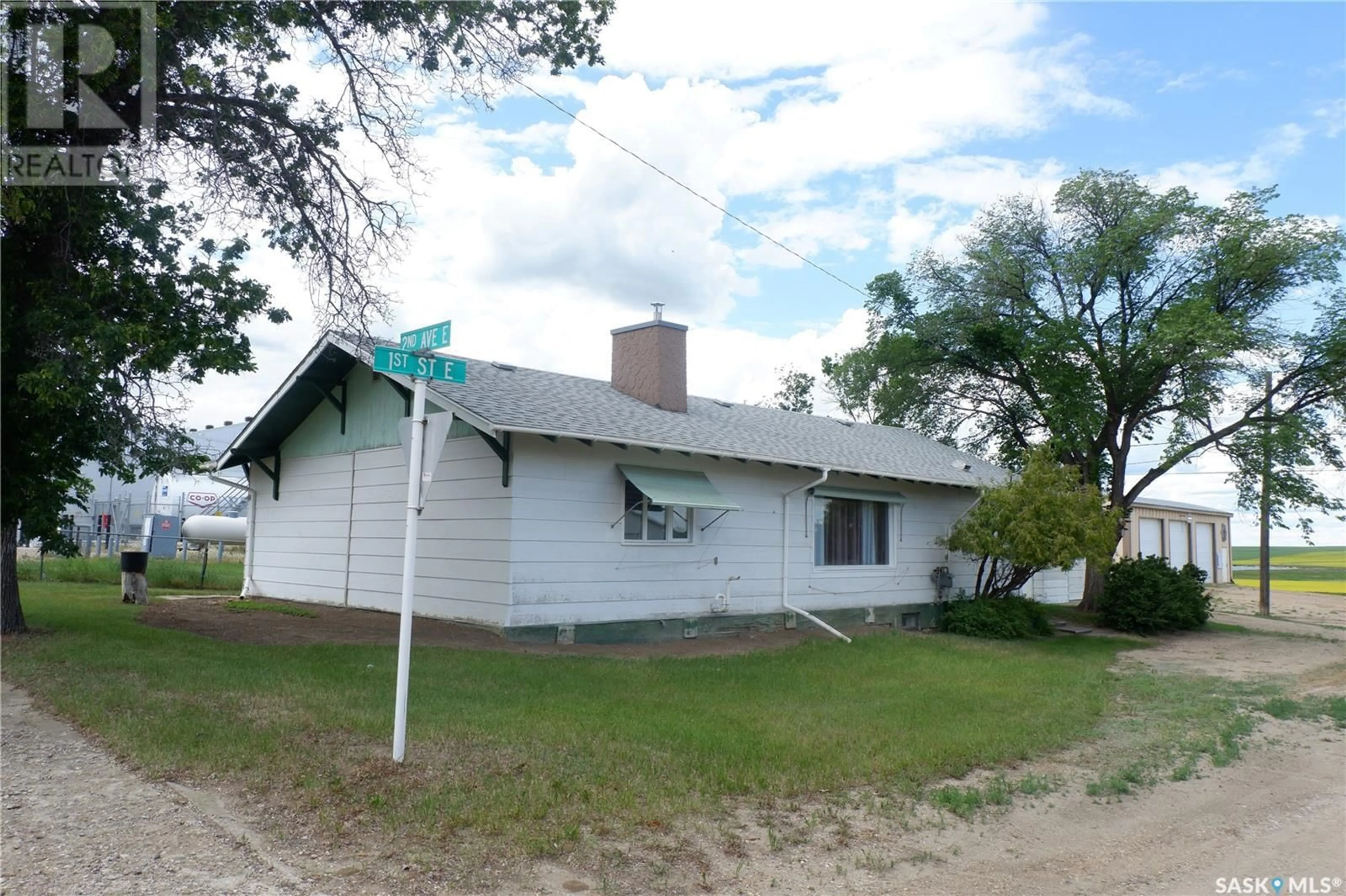 A pic from outside/outdoor area/front of a property/back of a property/a pic from drone, street for 48 2ND AVENUE, Lafleche Saskatchewan S0H2K0